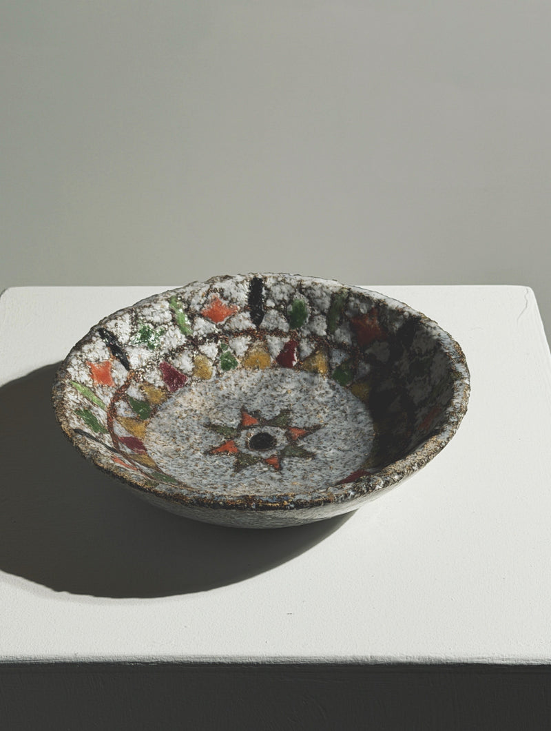 Bowl in Chamotte Stoneware by Fernande Kohler | The Oblist — handcrafted, colorful pattern