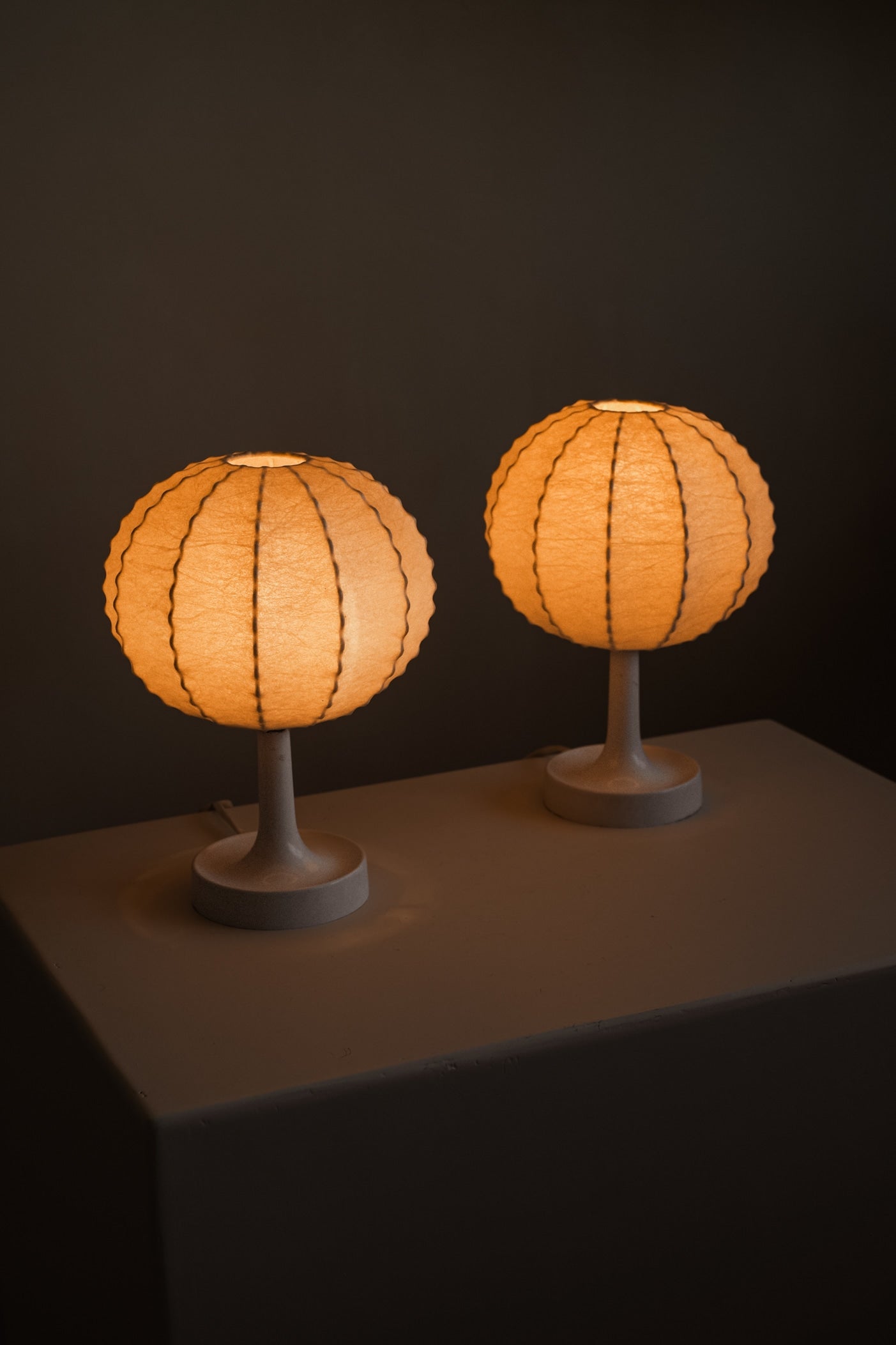 Pair of Cocoon Table Lamps by Friedel Wauer for Goldkant Leuchten, 1970s — detail view