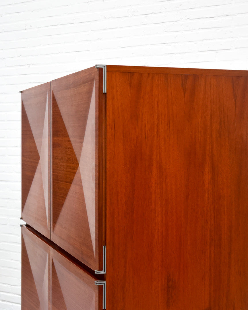 Behr 1307 Diamond Highboard 1960s