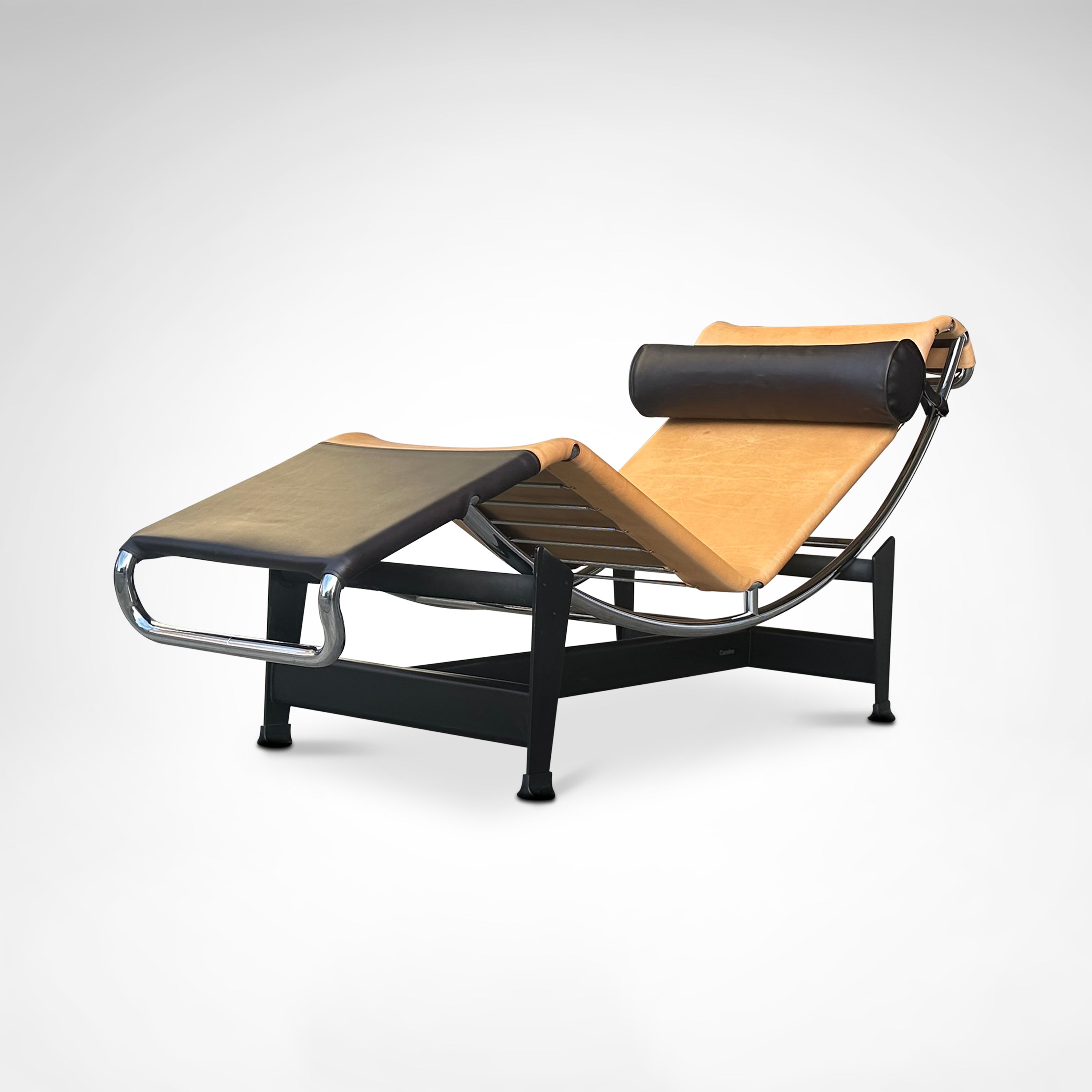  LC4 edition Louis Vuitton by Le Corbusier et al. for Cassina 2013 — view 9