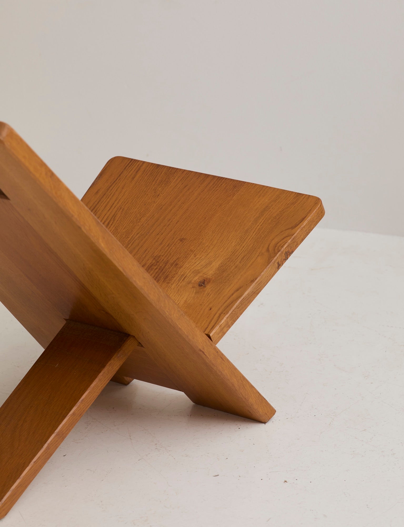 French Palaver Chair by Alain Gaubert in Solid Oak c. 1980 (Signed) — alternate view