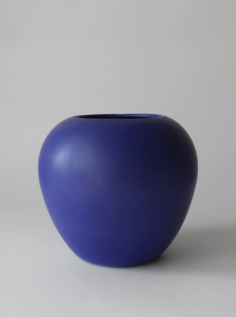German 1960s cobalt blue matte ceramic vase with rounded form