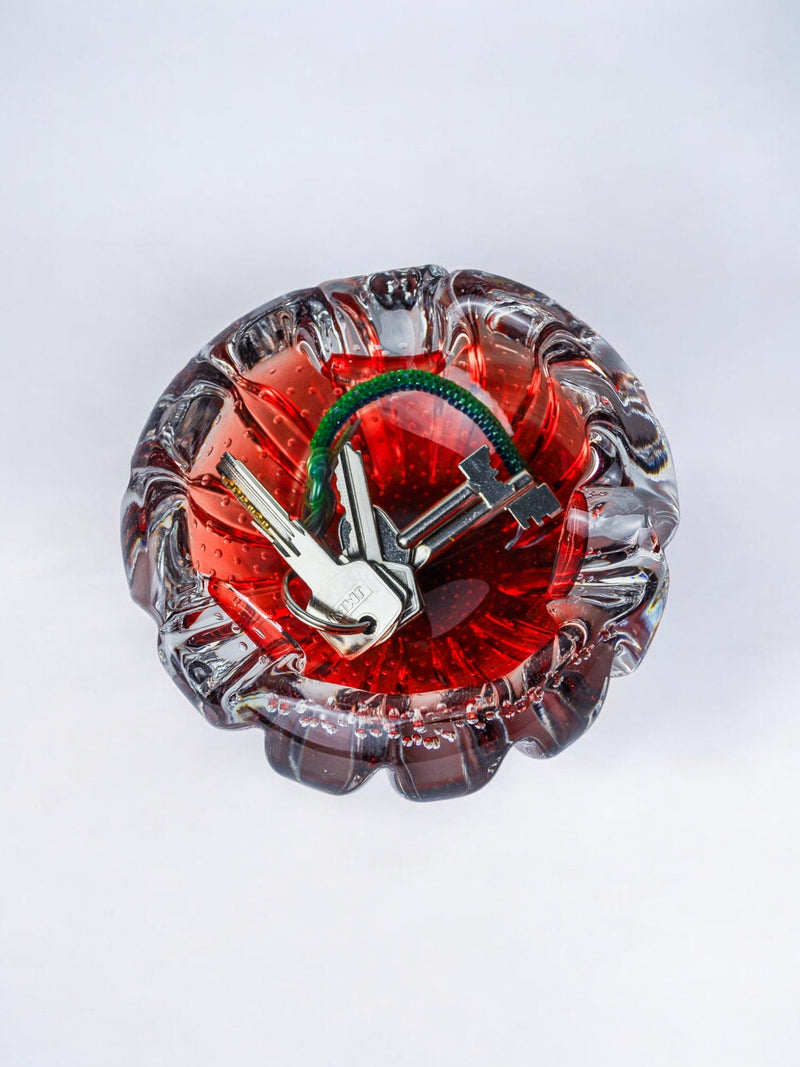 Sommerso Ashtray by Flavio Poli for Seguso, Italy, 1970s — top view of red glass with keys