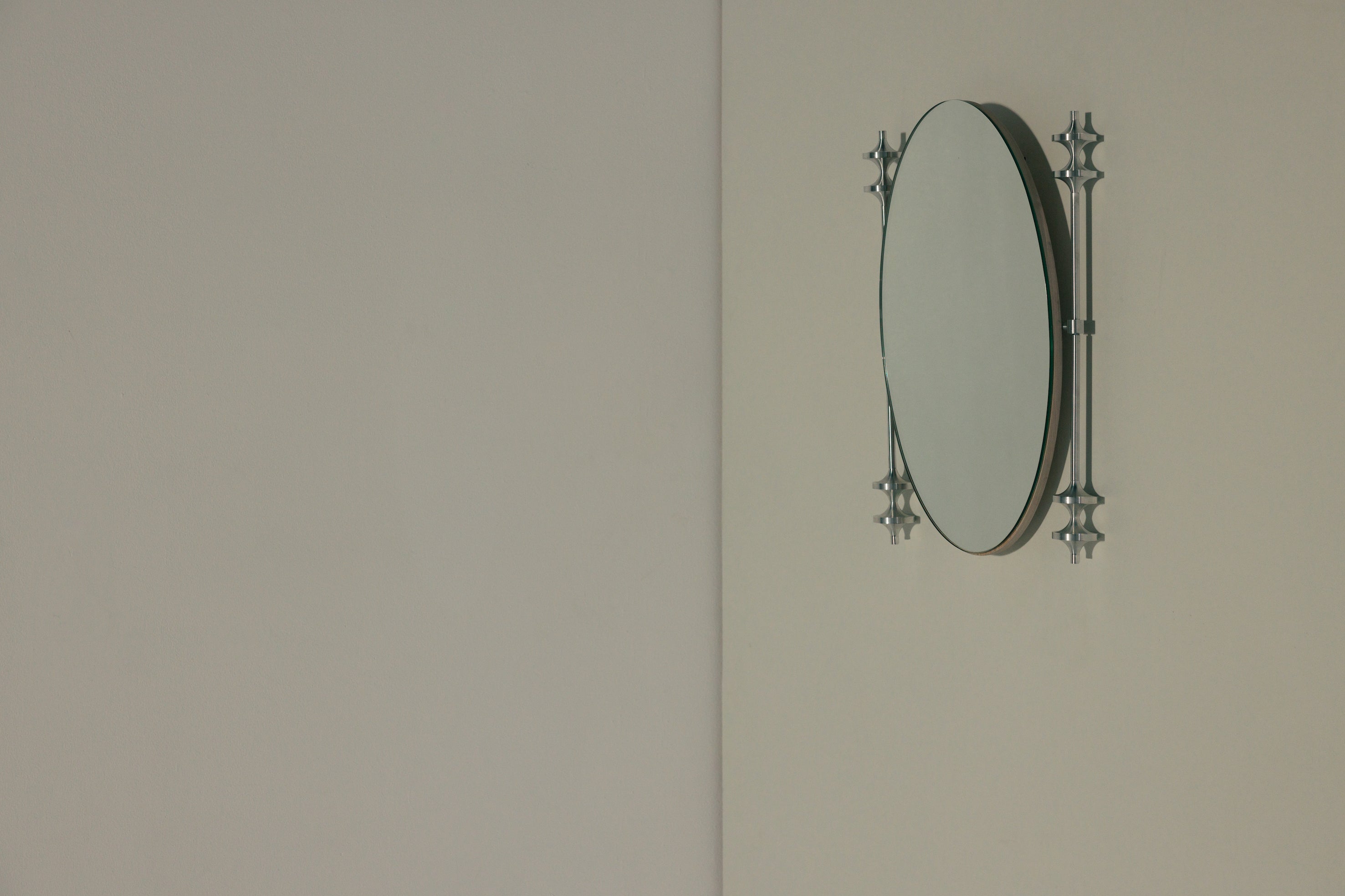 Hour Briar Wall Mirror — lifestyle setting