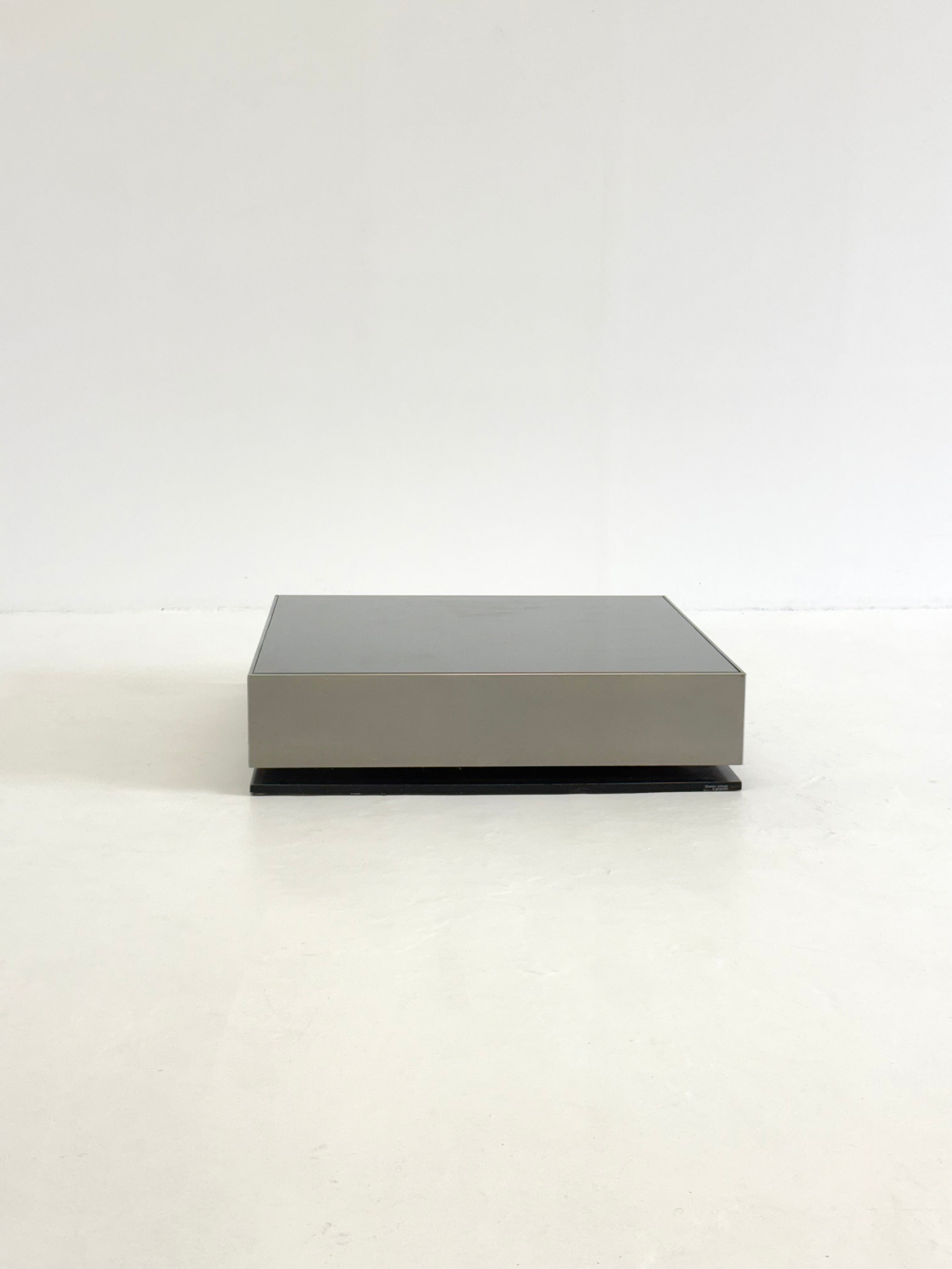 Giovanni Ausenda coffee table NY FORM mirror glass — in context