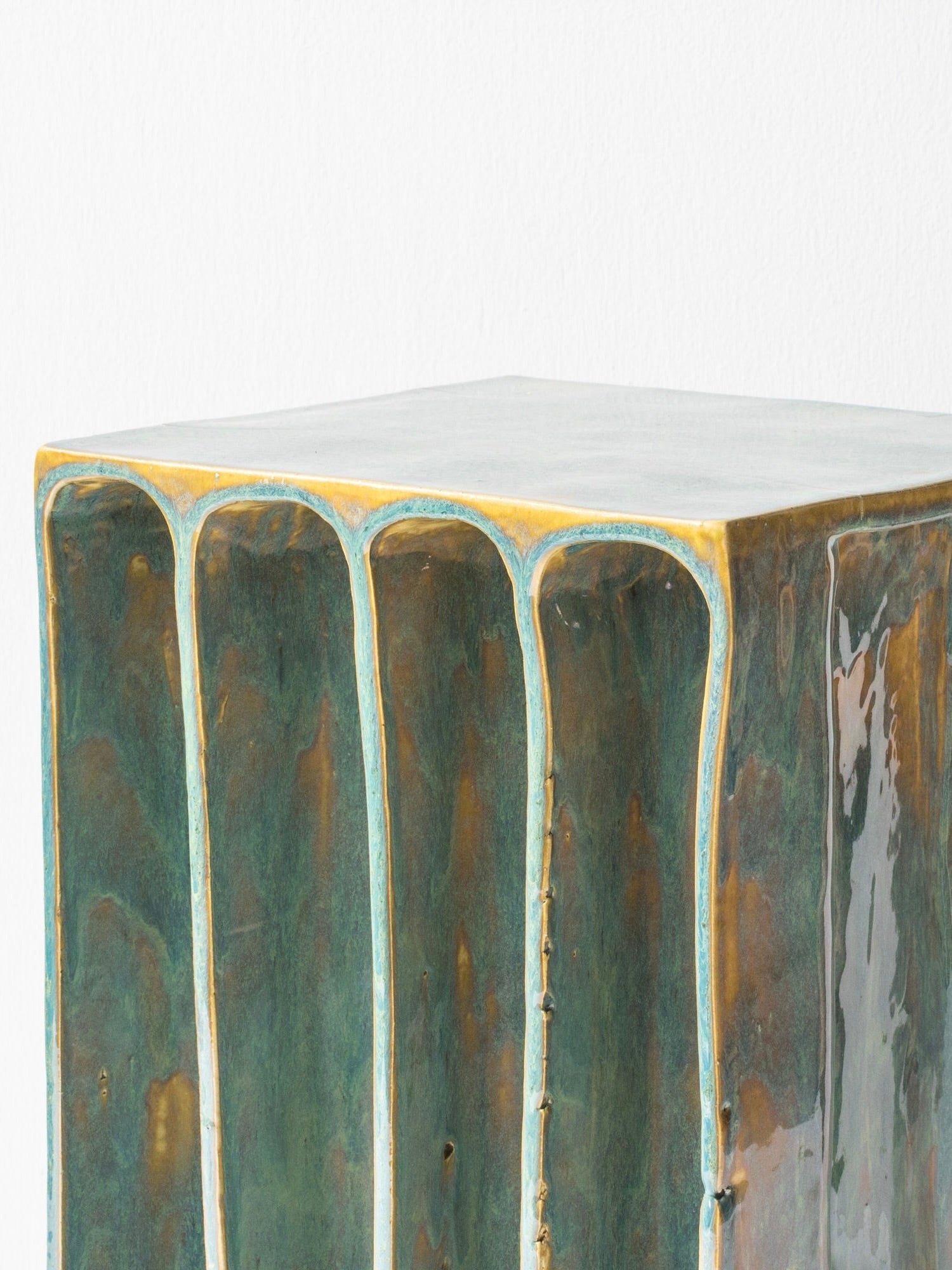 Table d'appoint 'Temple' 1