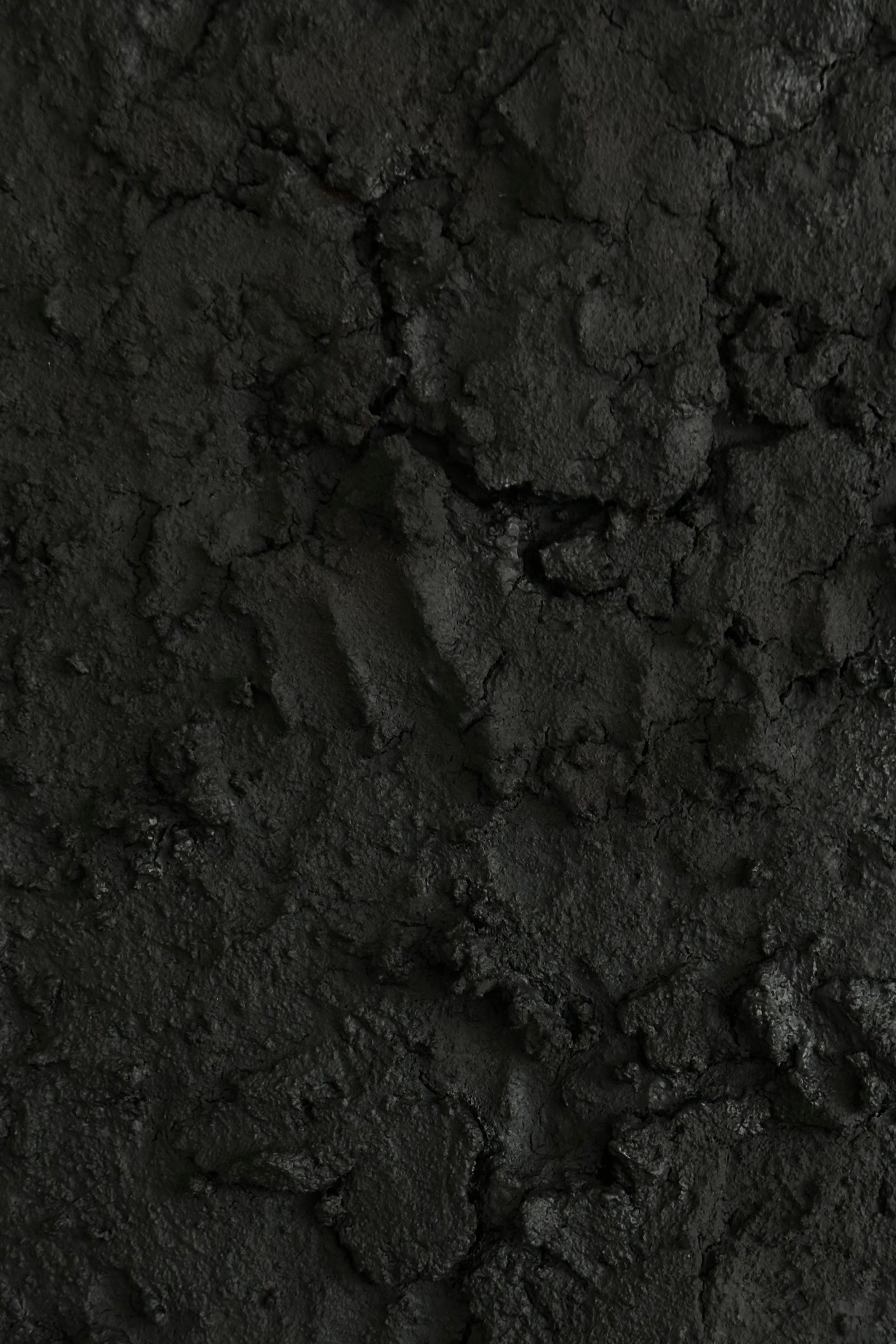 'SUSPIRIUM 07' sculptural wall art — close-up