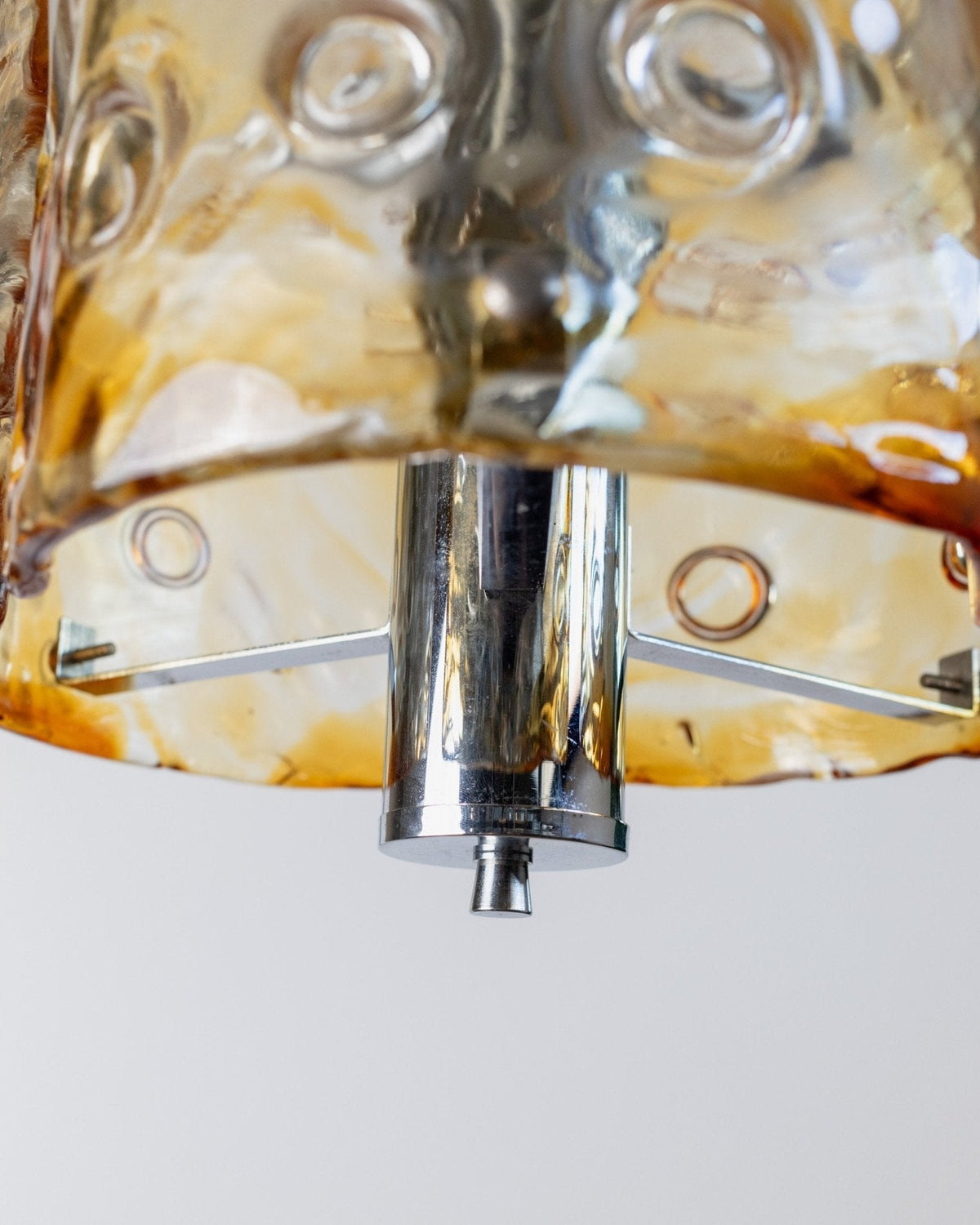 Large vintage Murano glass ceiling lamp by Toni Zuccheri for Mazzega - Italy 1970s - clear and orange glass, chrome - MCM chandelier — lifestyle setting