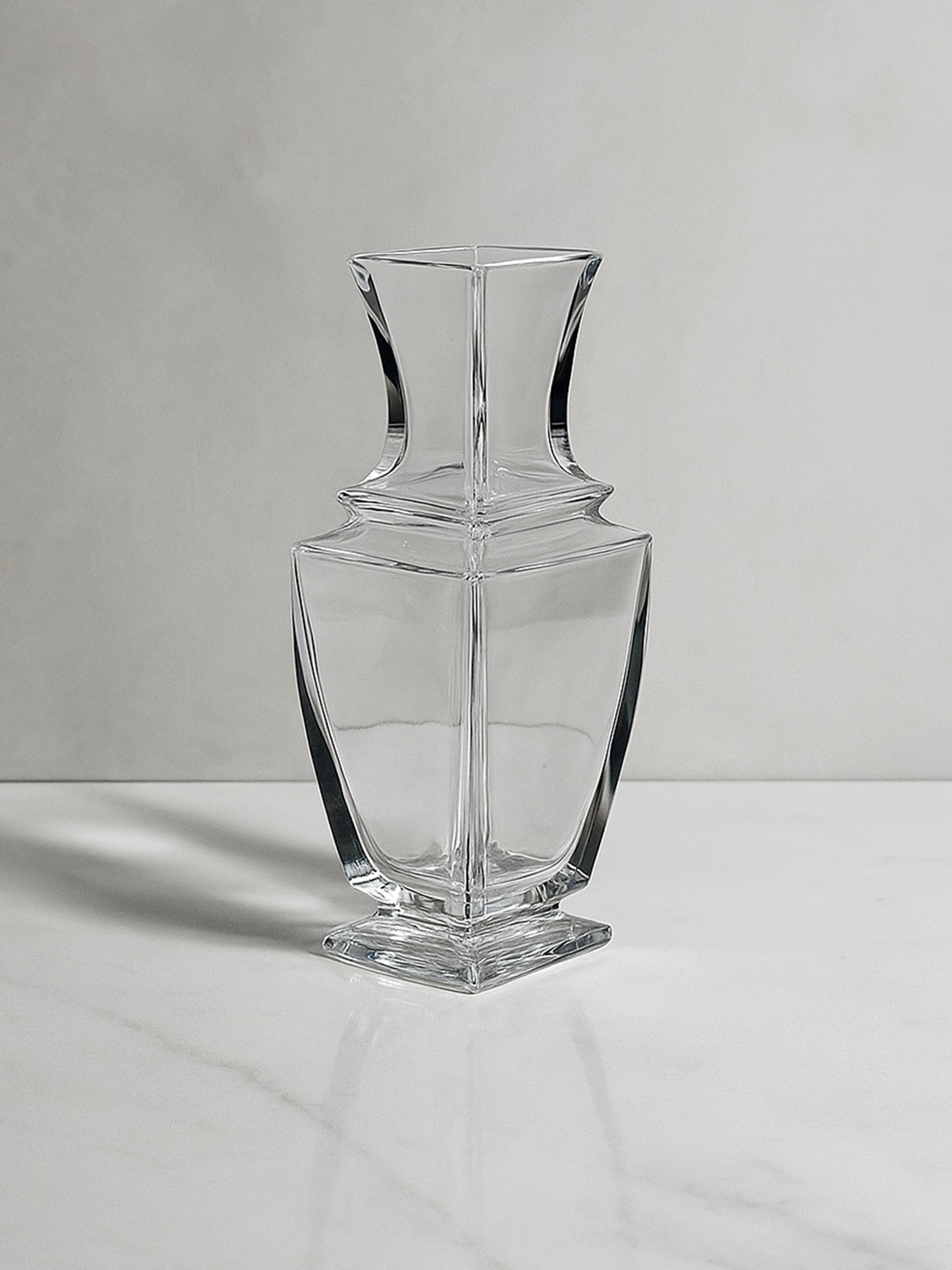 Vase Vintage Baccarat Art Deco Vase - 1980s | The Oblist
