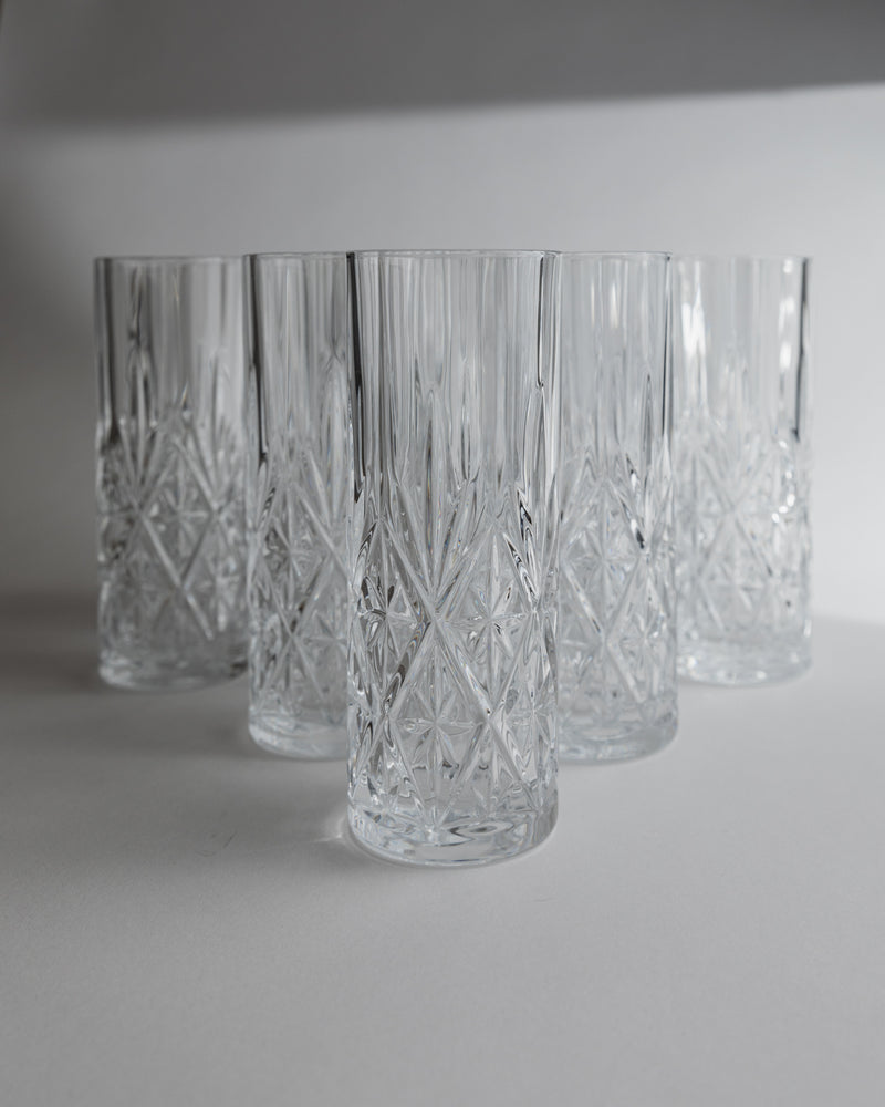 Set of crystal cut glasses with geometric diamond pattern from 1970s Italy