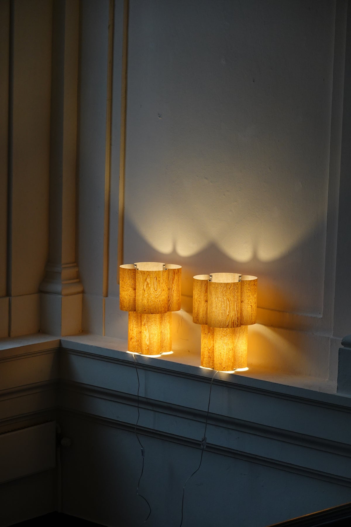 Soom Ash Table Lamp by Hun Lee | The Oblist