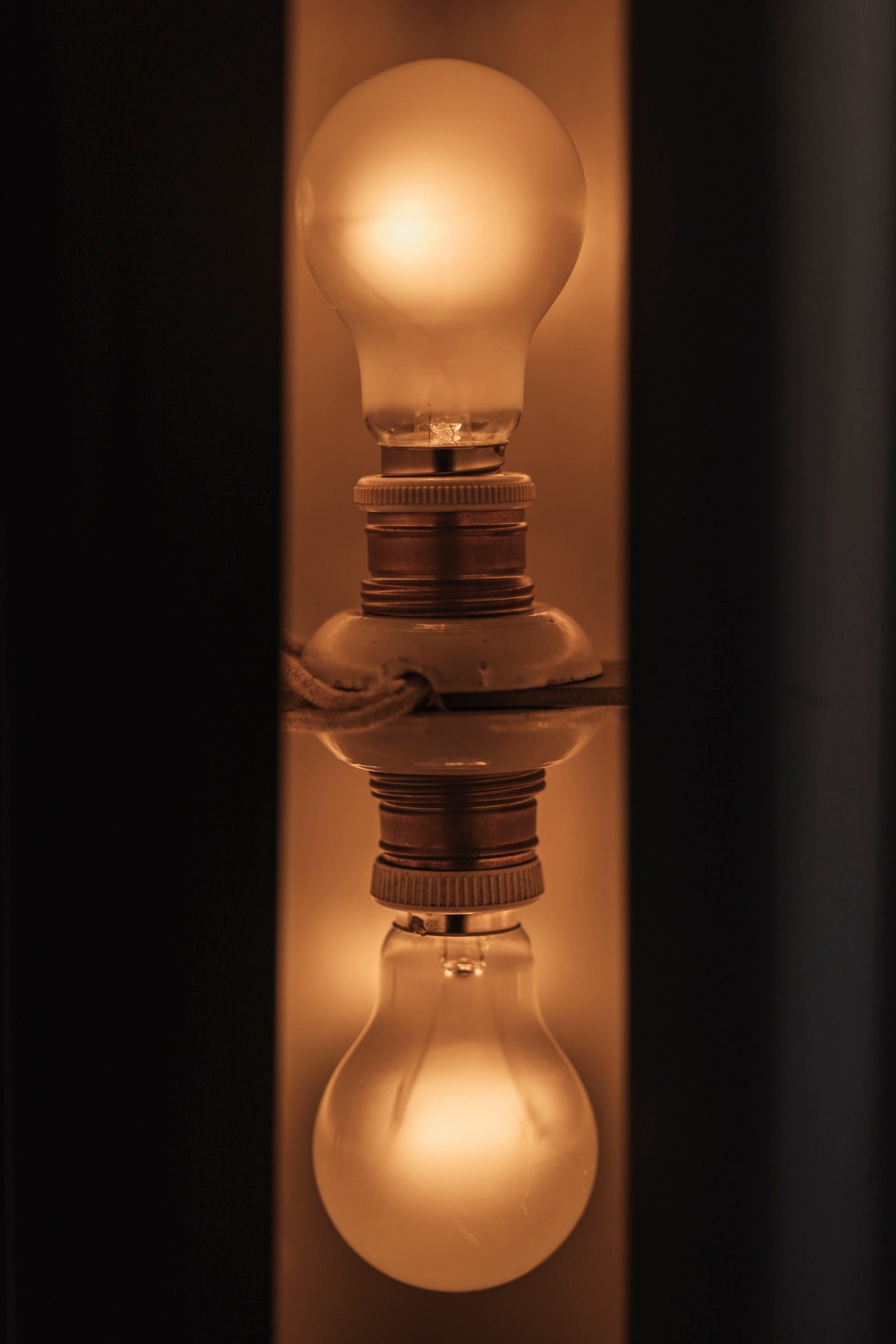 Sculptural metal tube floor lamp, Italy 1960s — additional view
