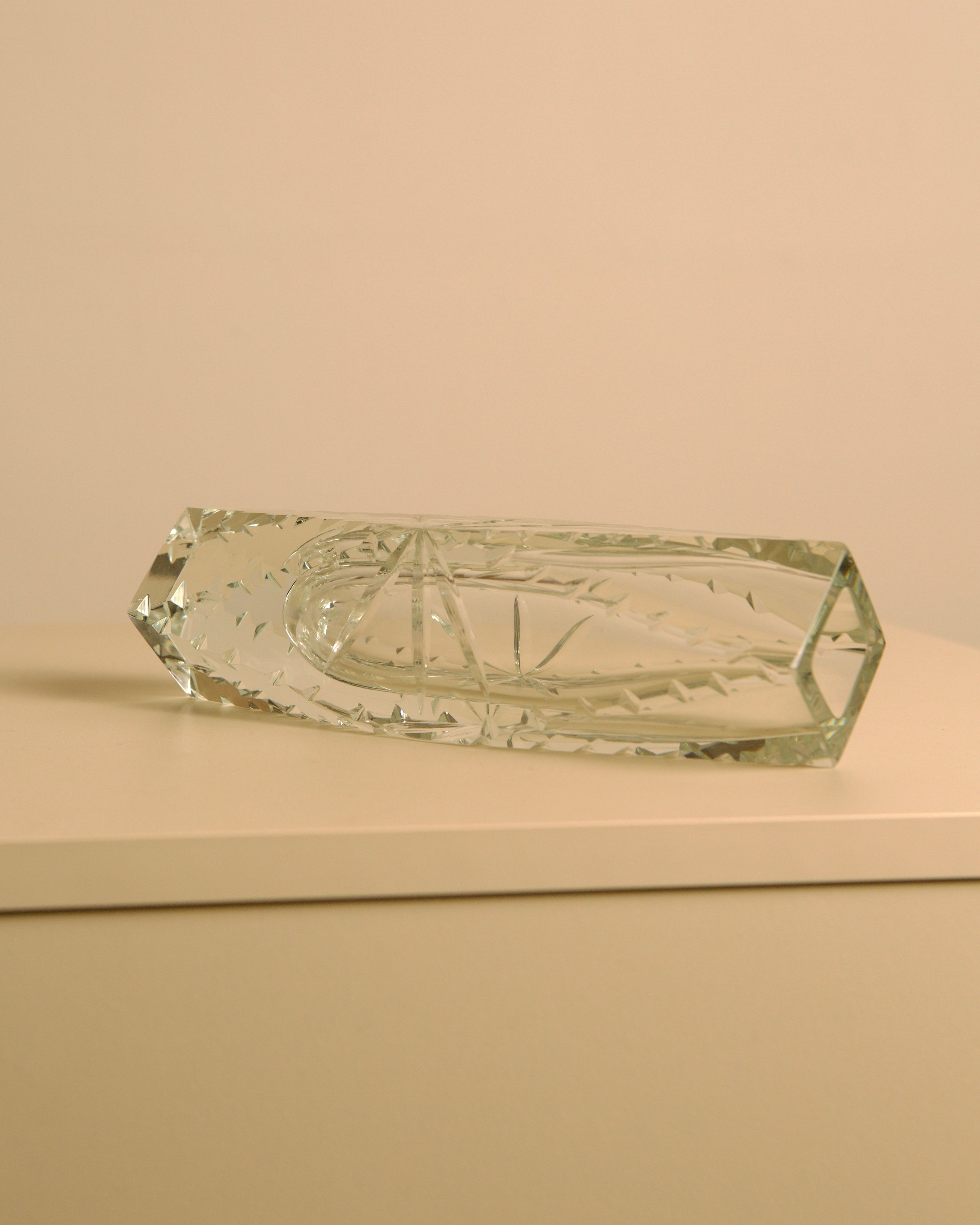 Large "Cut Diamond" vase by Flavio Poli for Seguso, 1980s — top view on light surface