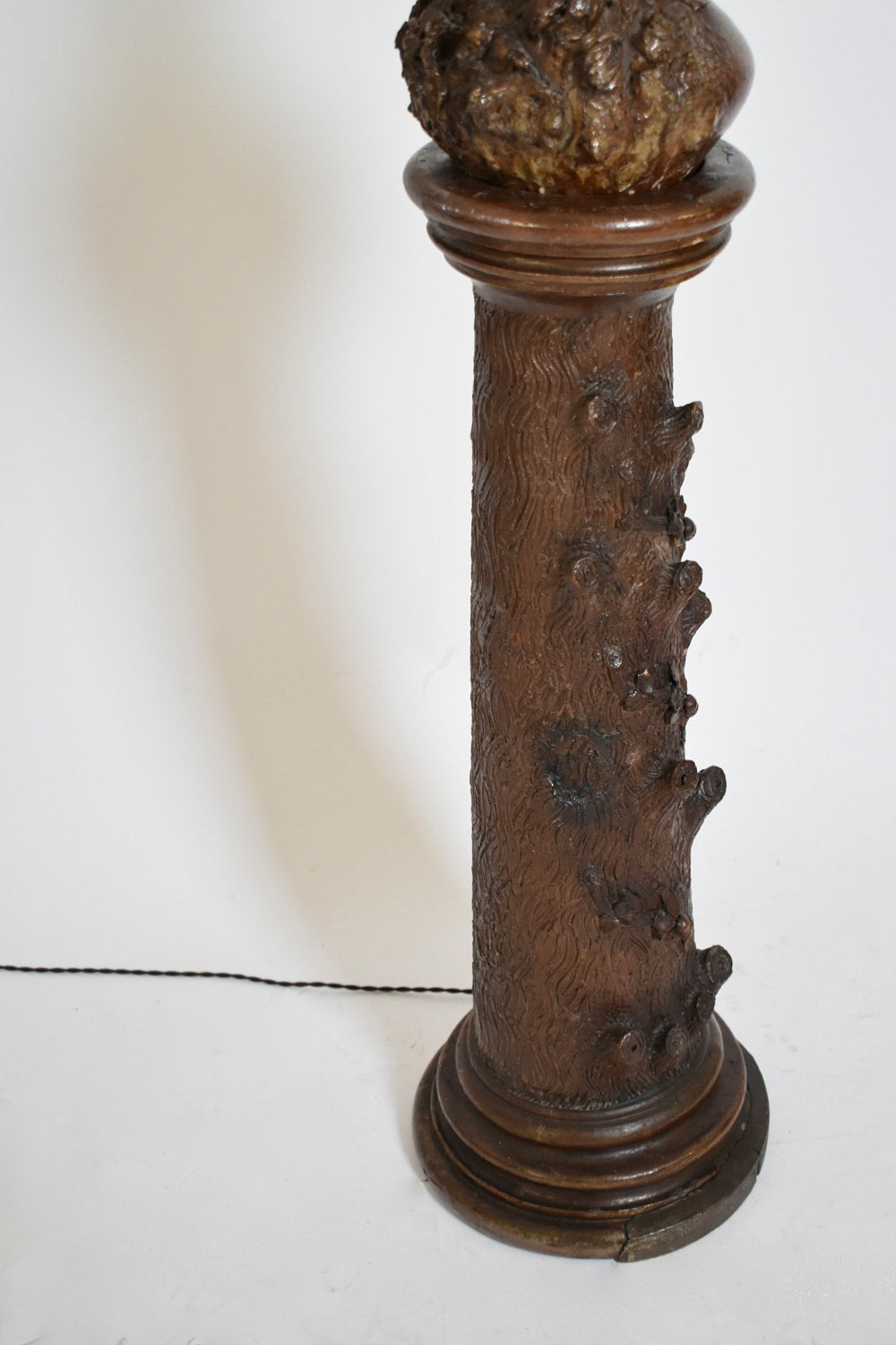 Black forest ceramic floor lamp, XIXth c. — side angle