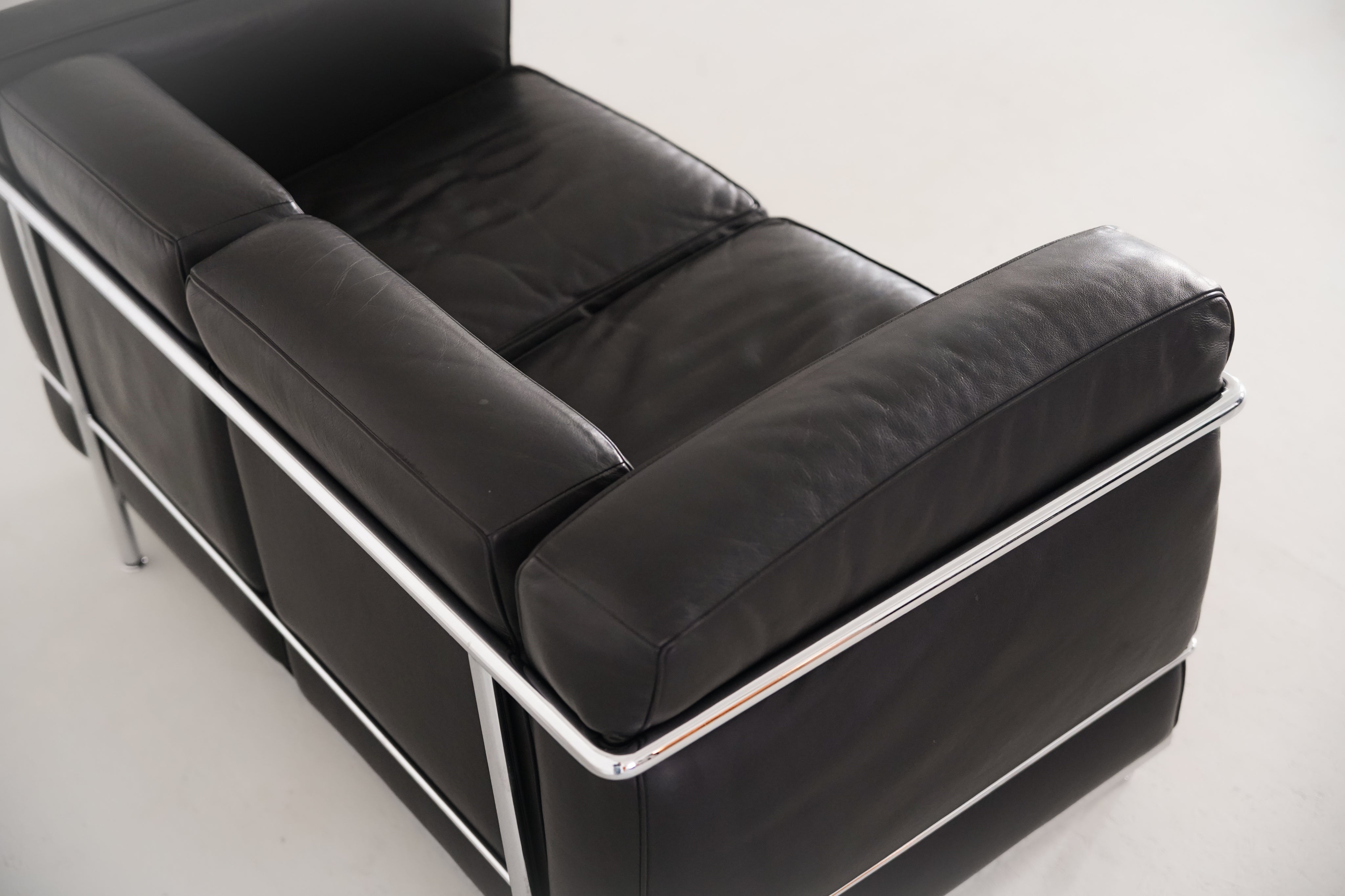 LC2 by Le Corbusier, Pierre Jeanneret and Charlotte Perriand for Cassina