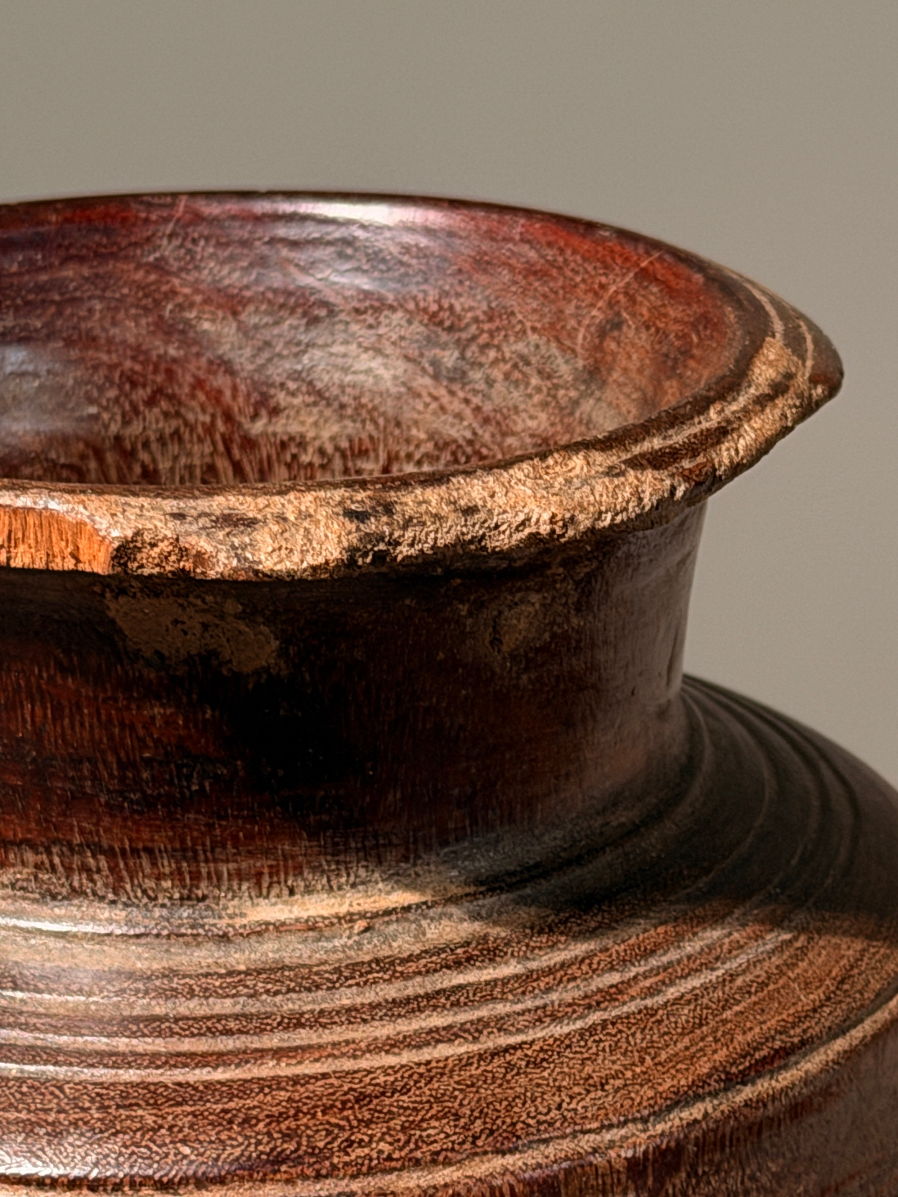 Carved wooden vase, French folk art, early 20th century. — close-up