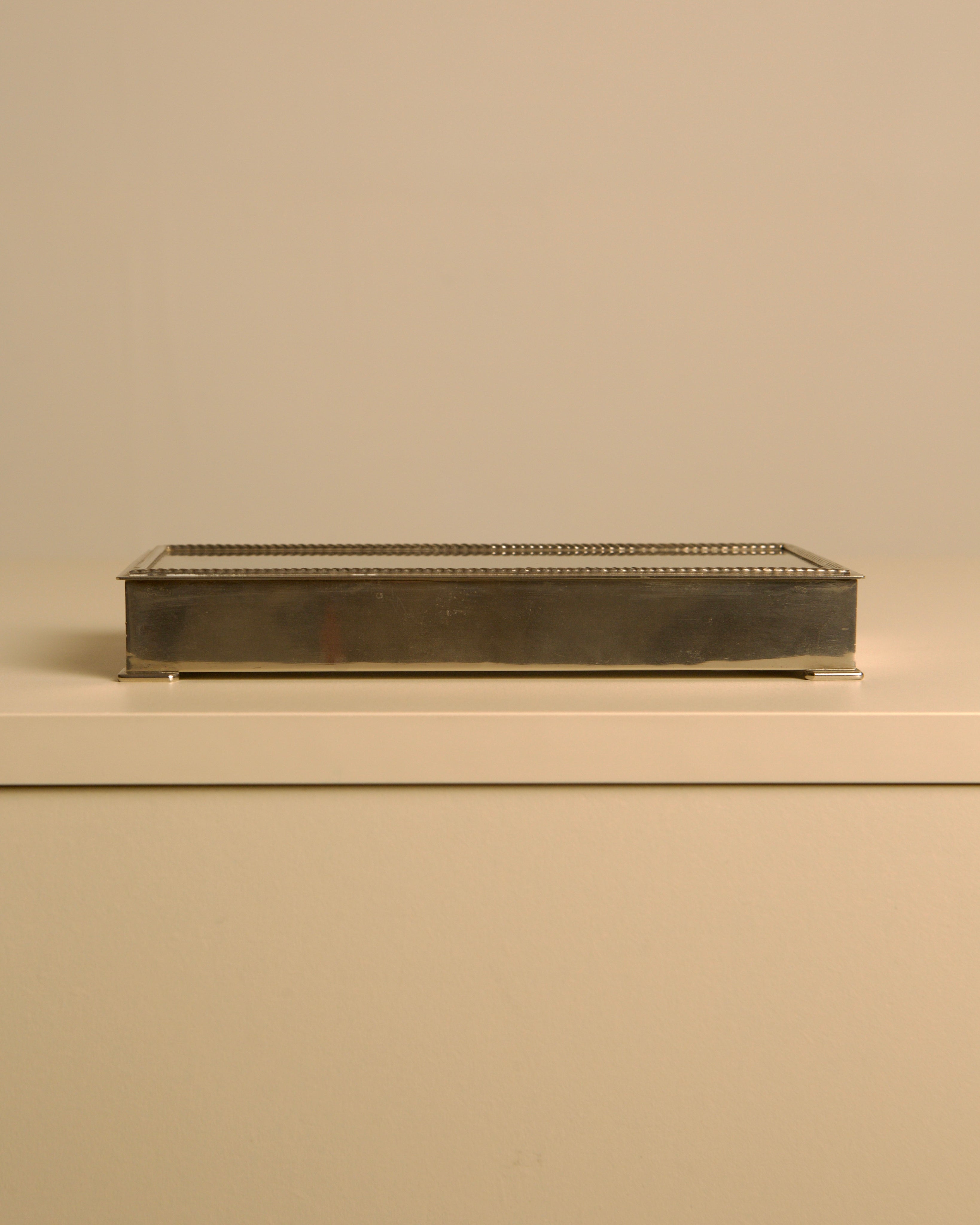 Italian Art Deco silver-plated metal and wood rectangular box, 1930s — detail view