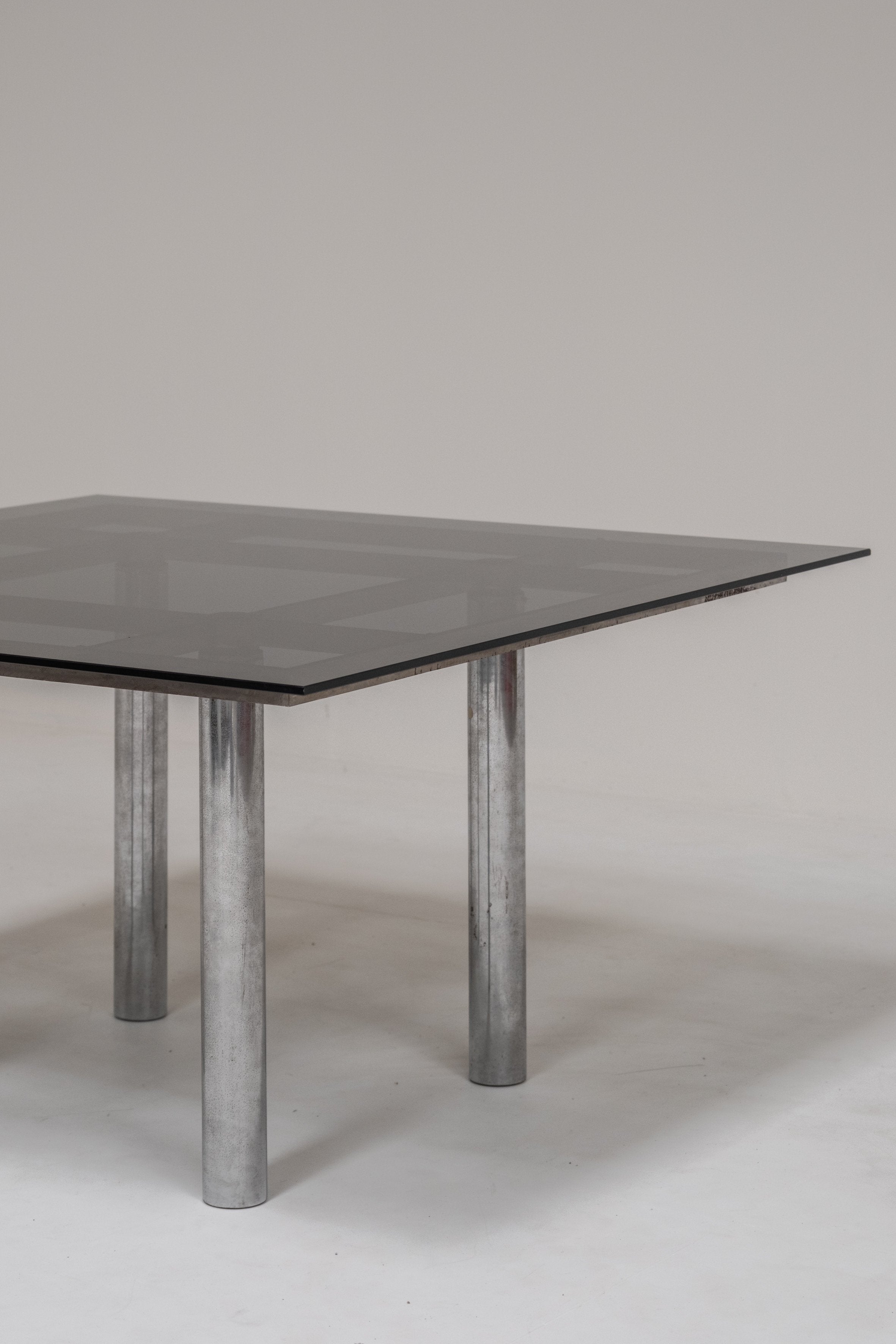 Dining table by Tobia Scarpa for Gavina, 1960 — side angle