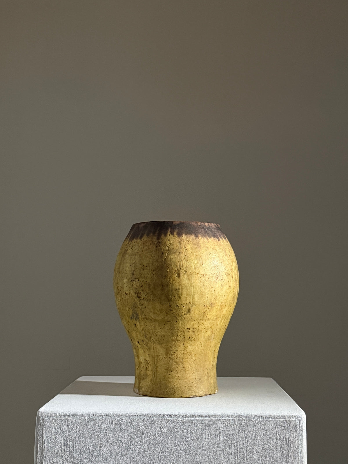 Ceramic vase, artist to be identified, 1960 — side angle