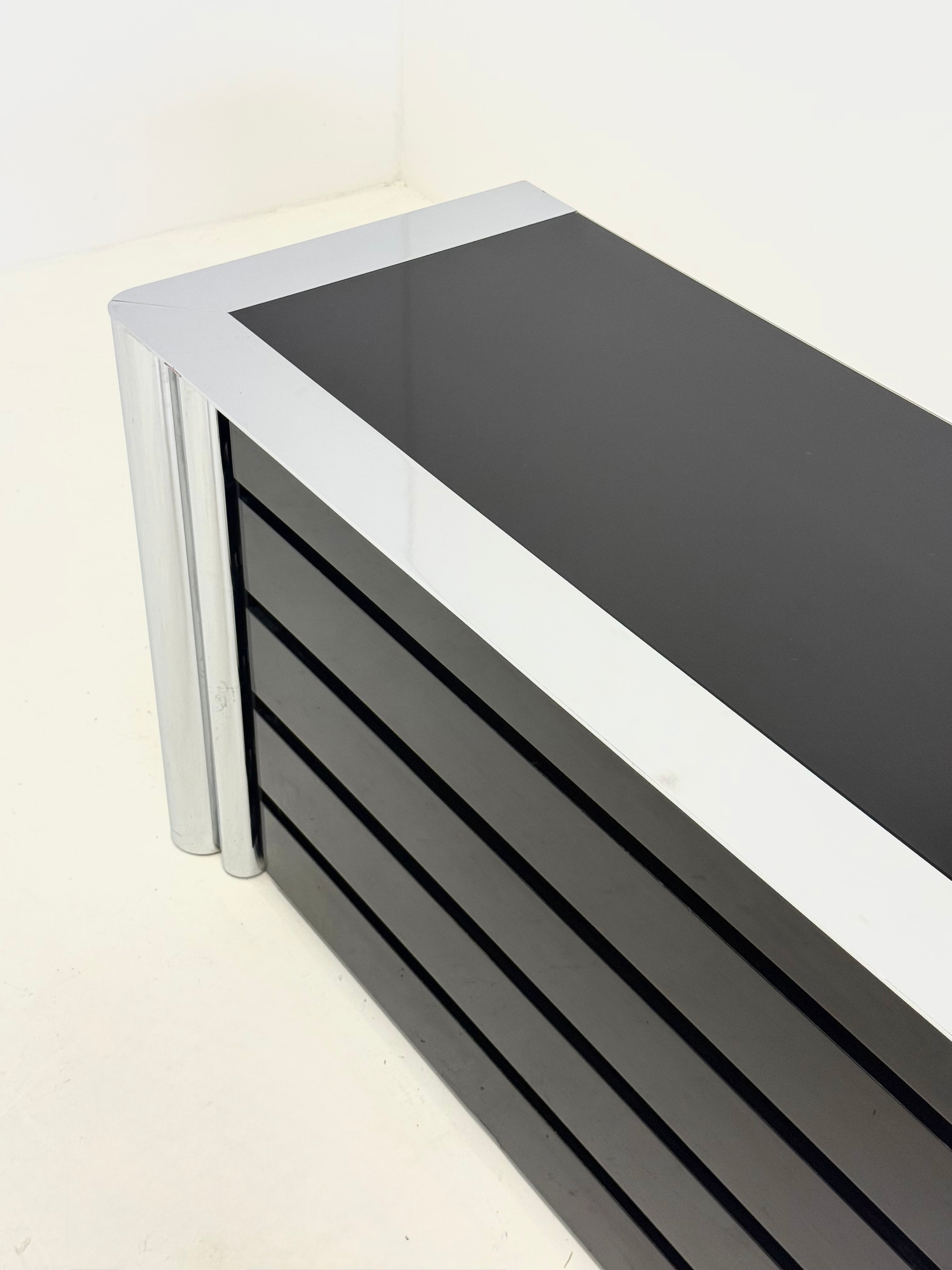 Black sideboard by Antonello Mosca for Cinova — view 13