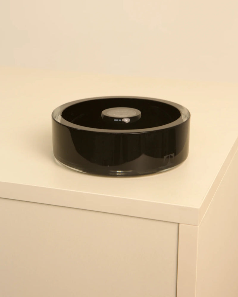 Black Murano glass vide-poche by Venini, detail view on white surface