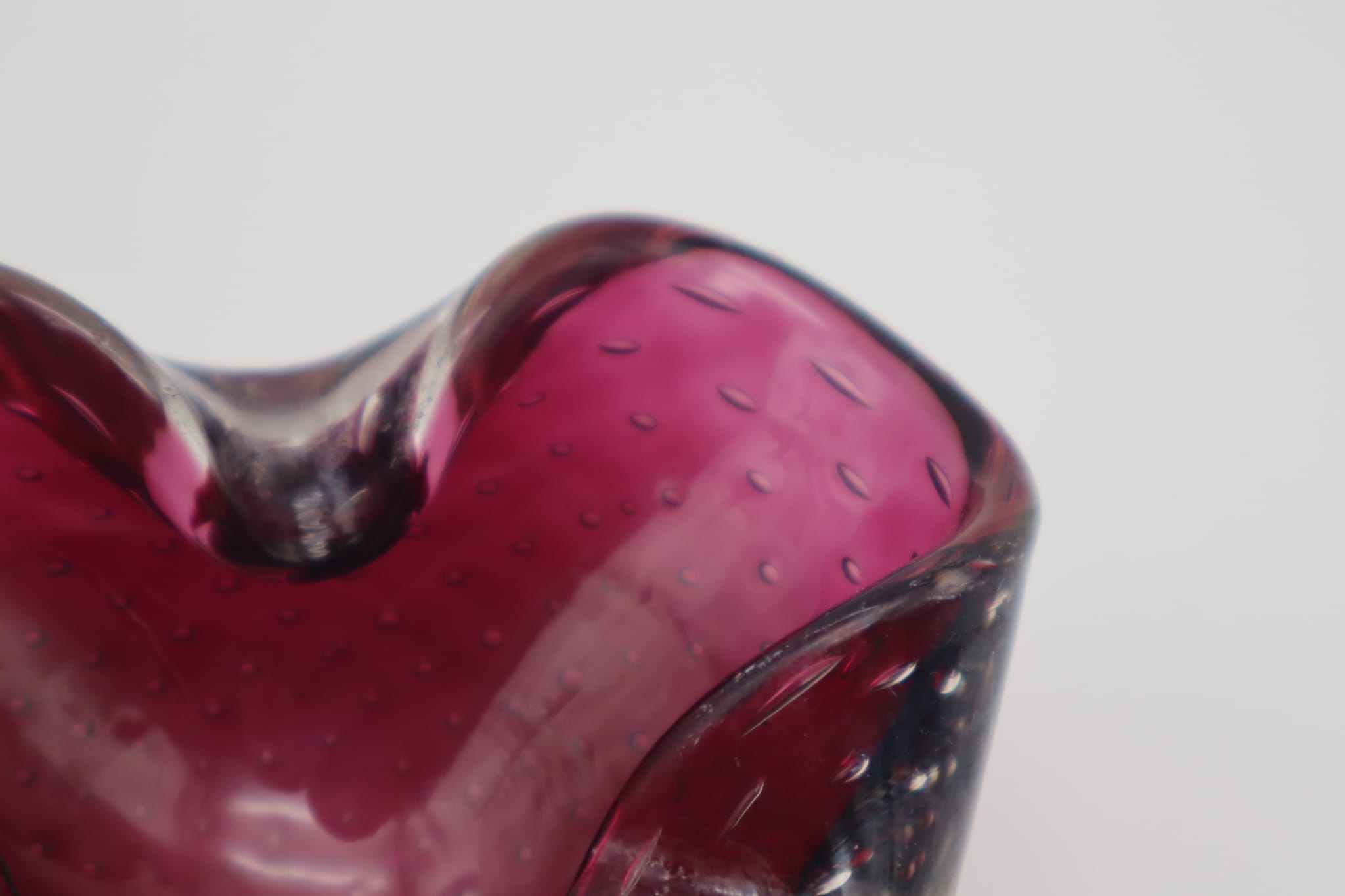 Murano Glass Vide Poche, 1970 — side angle showing deep pink color
