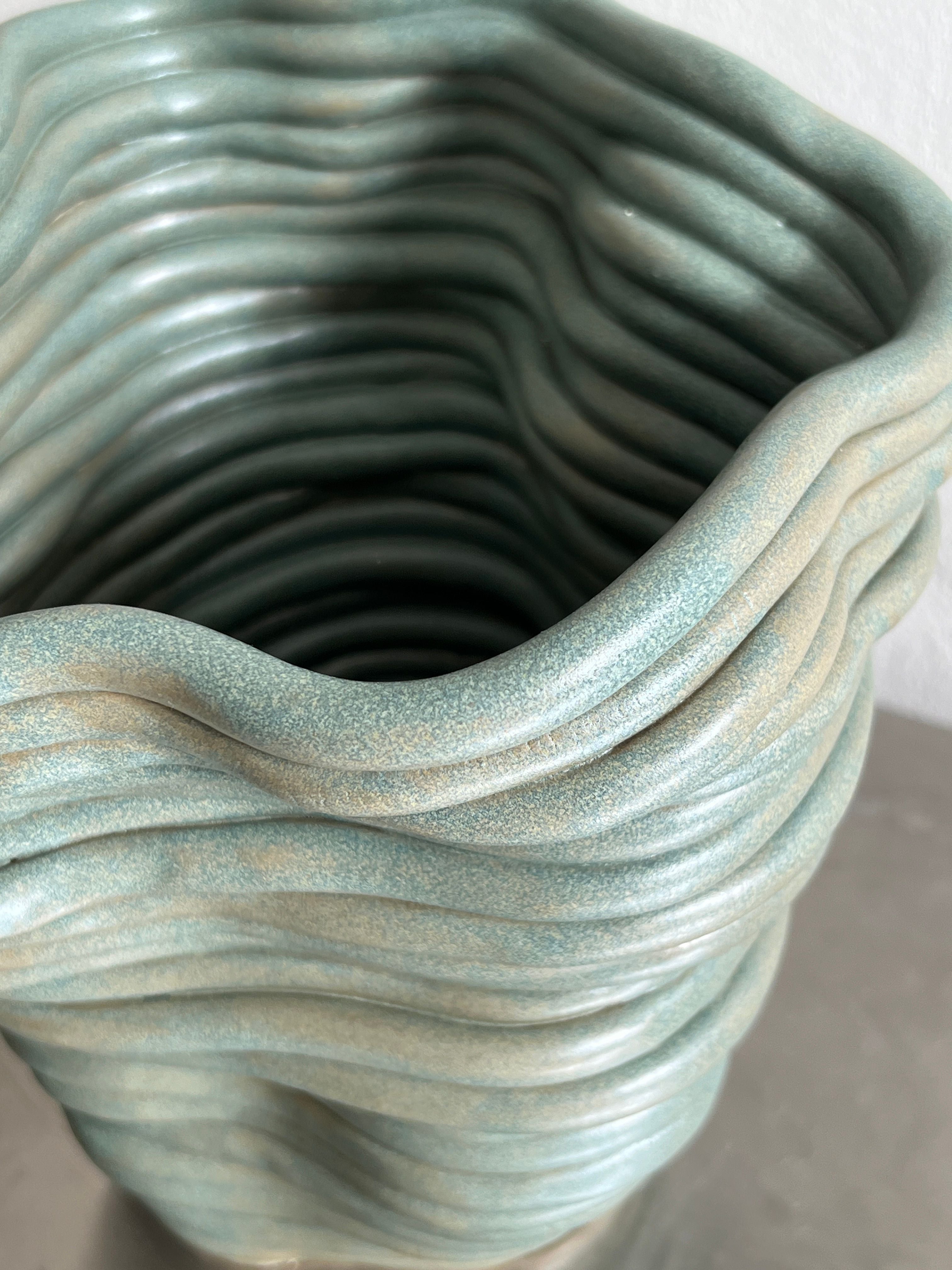 Handsculpted Ceramic Vase Mid Green — close-up