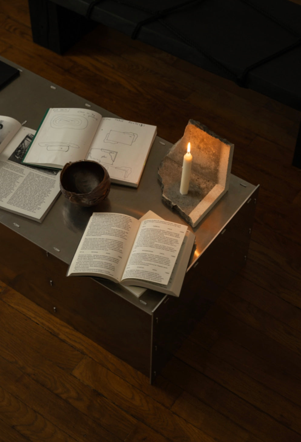 L-shaped CANDLE HOLDER DUO ( 11 ) ( 12 ) — side angle