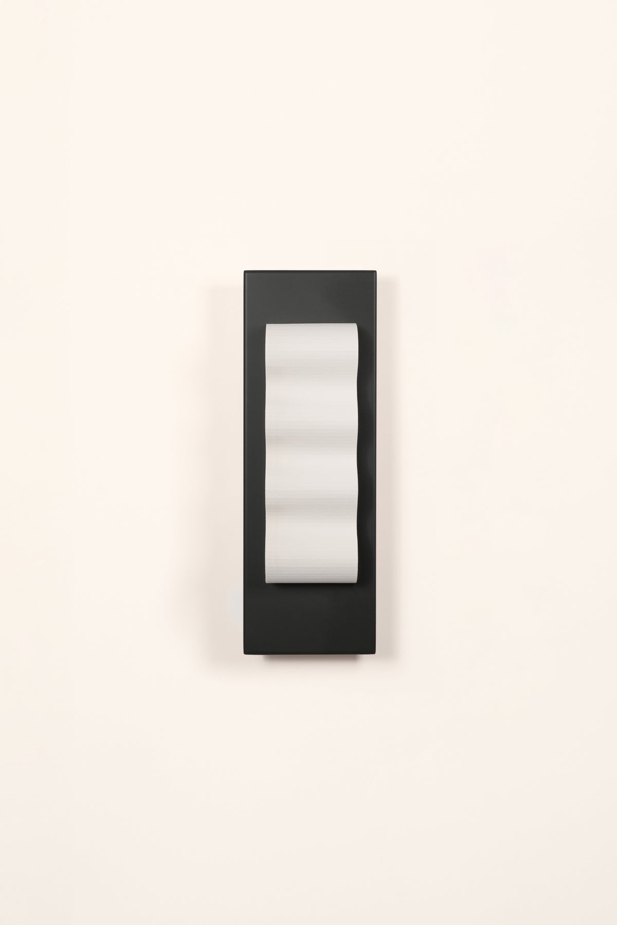 Frame Slim M CE — side angle