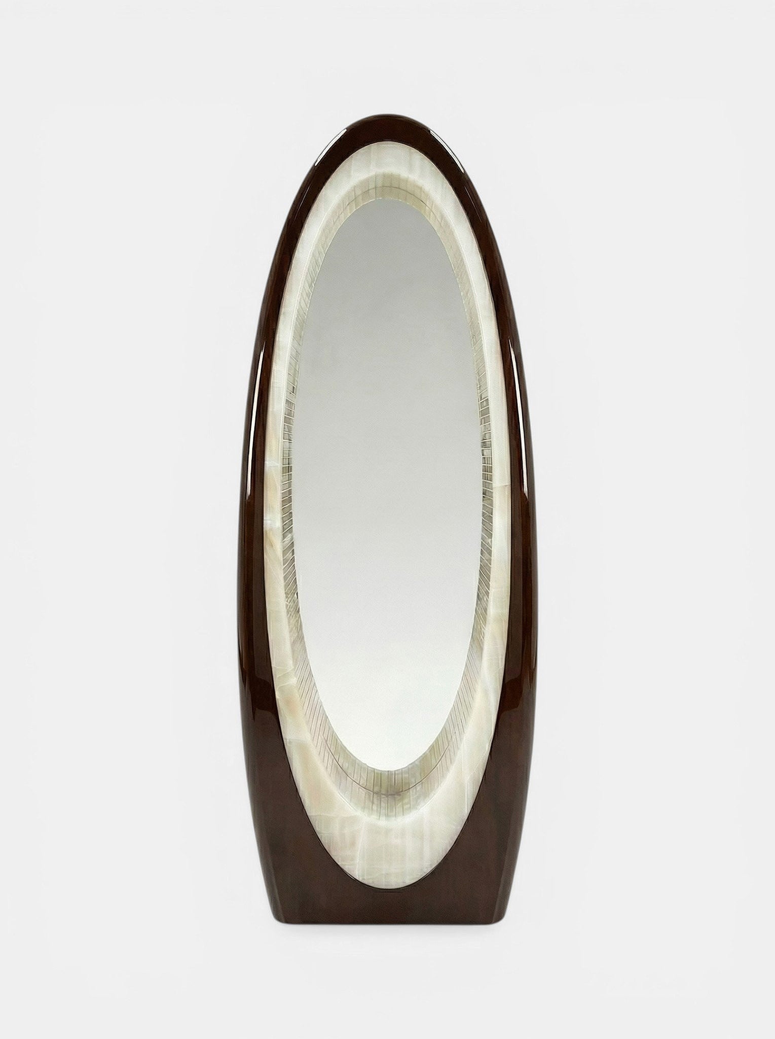 Harch Brown And White Onyx Mirror — detail view