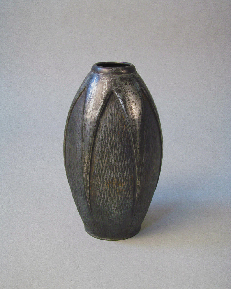 Pewter Vase, Les Etains RD by Myakin | The Oblist — handcrafted metallic finish