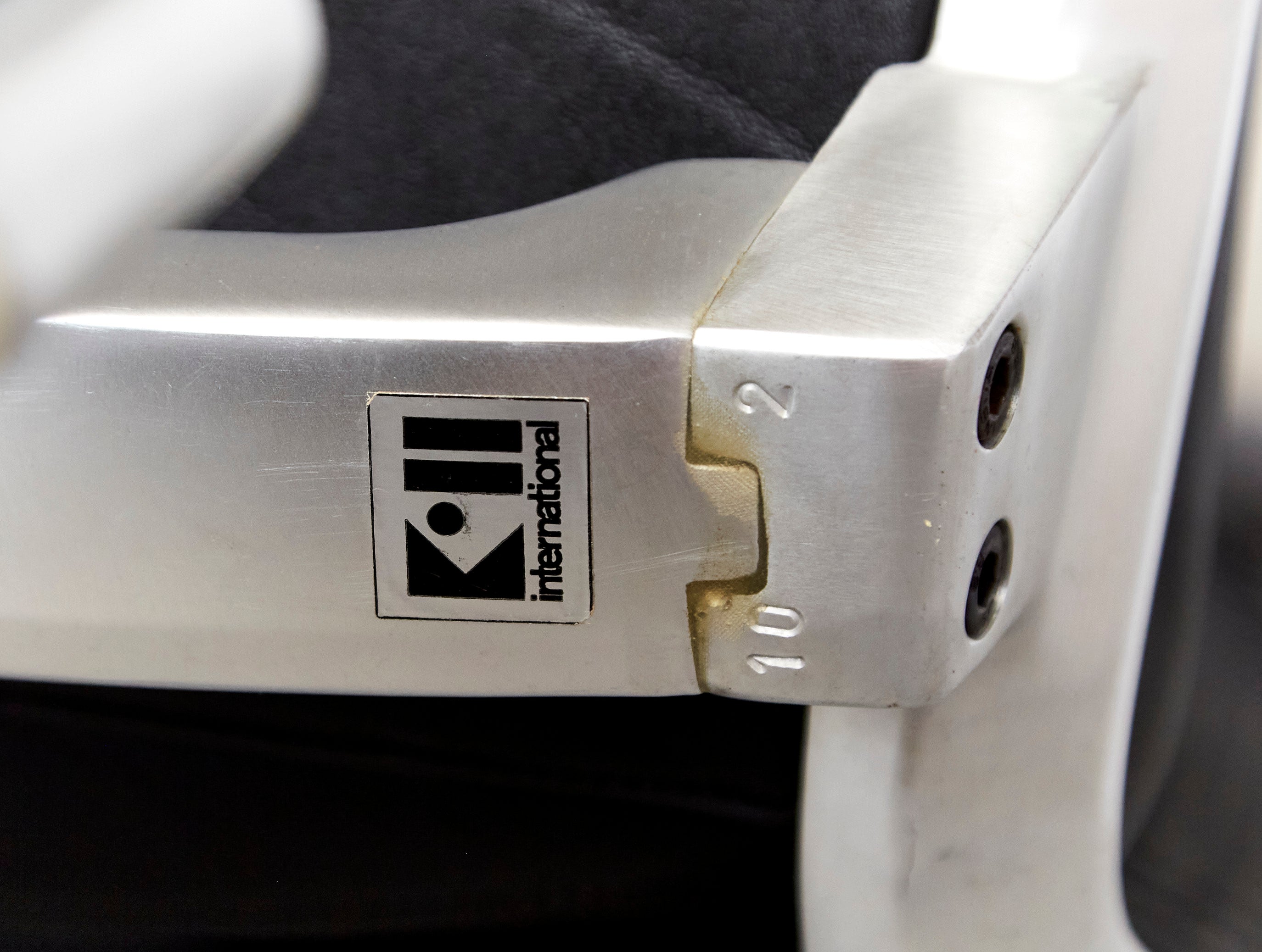 Fauteuil Lounge FK85 de Jørgen Kastholm & Preben Fabricius