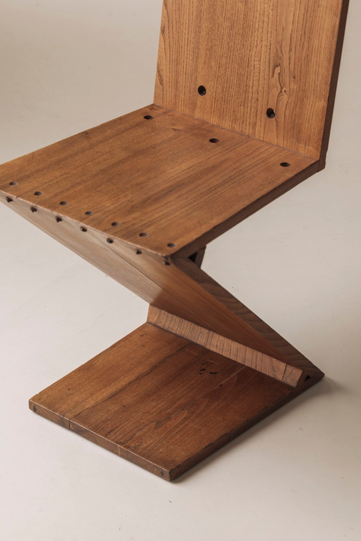 Early Zig Zag chair by Gerrit Thomas Rietveld for Gerard van de Groenekan, 1960s — alternate view