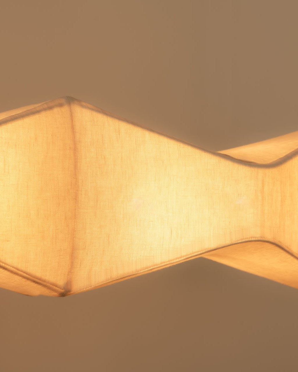 Ligne Horizontale Pendentif "Arête"