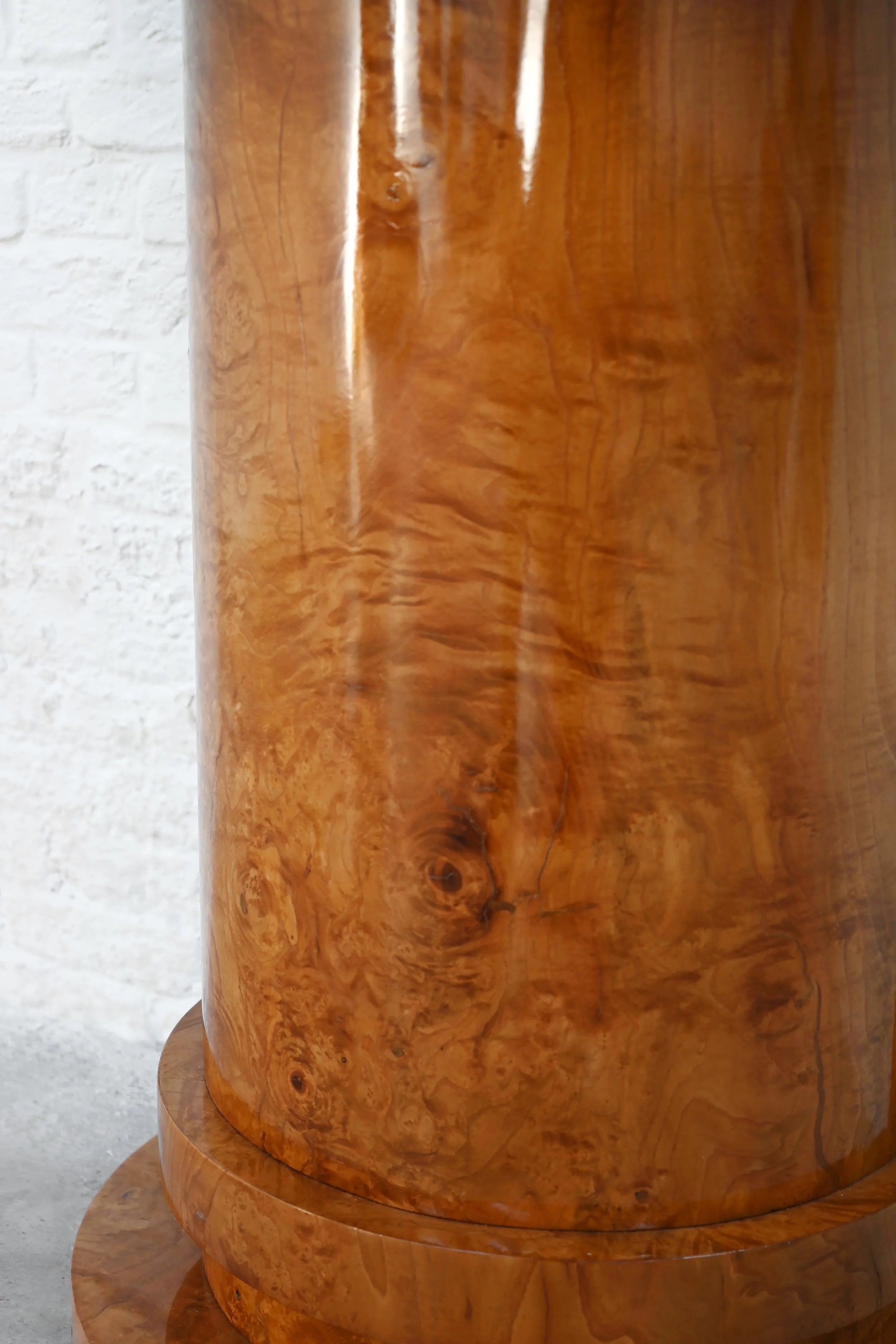 Art Deco Burl Wood Console Table, France, 1930s — close-up