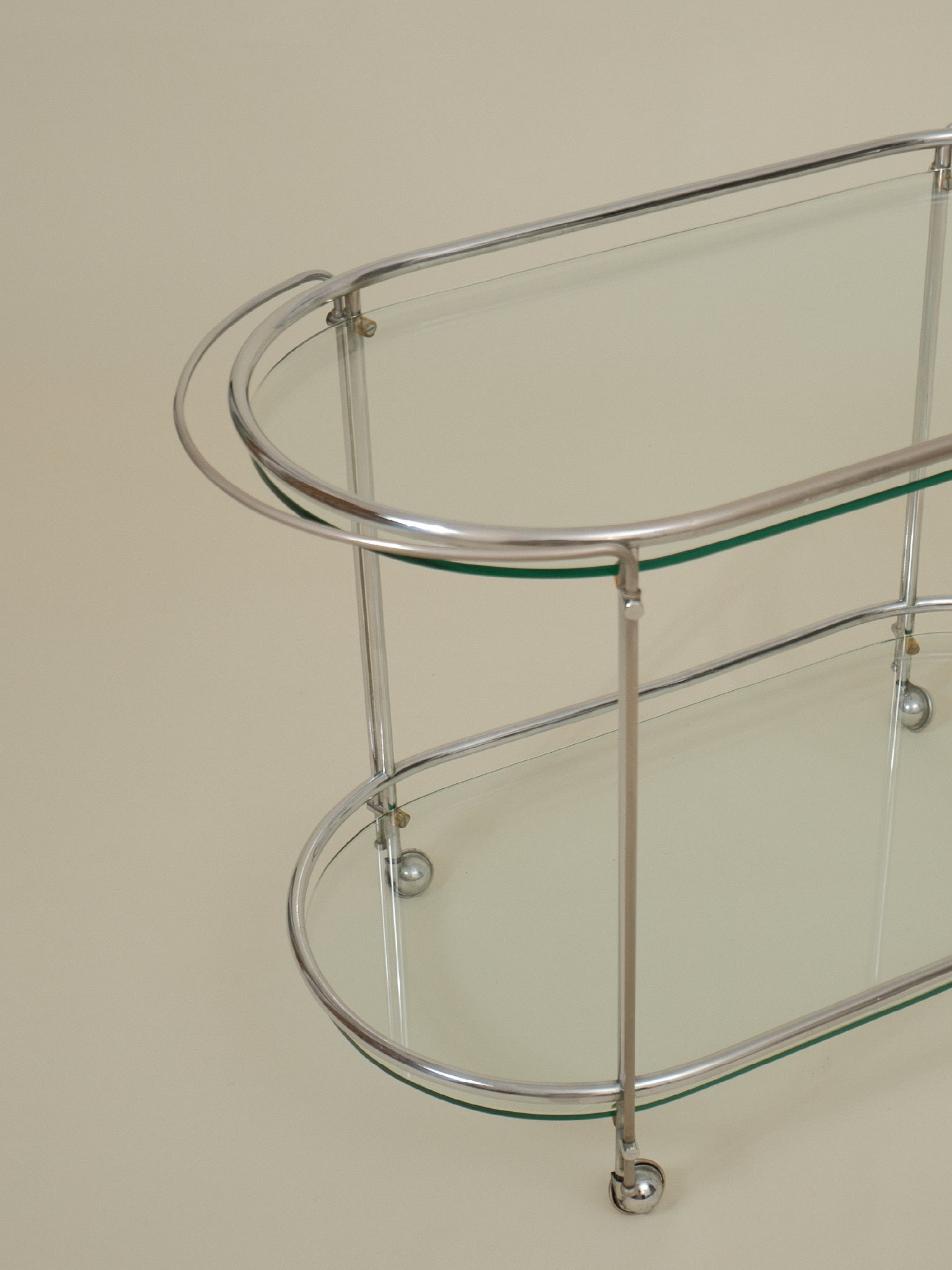 Gallotti & Radice "Riki" T52 Serving Trolley — side angle