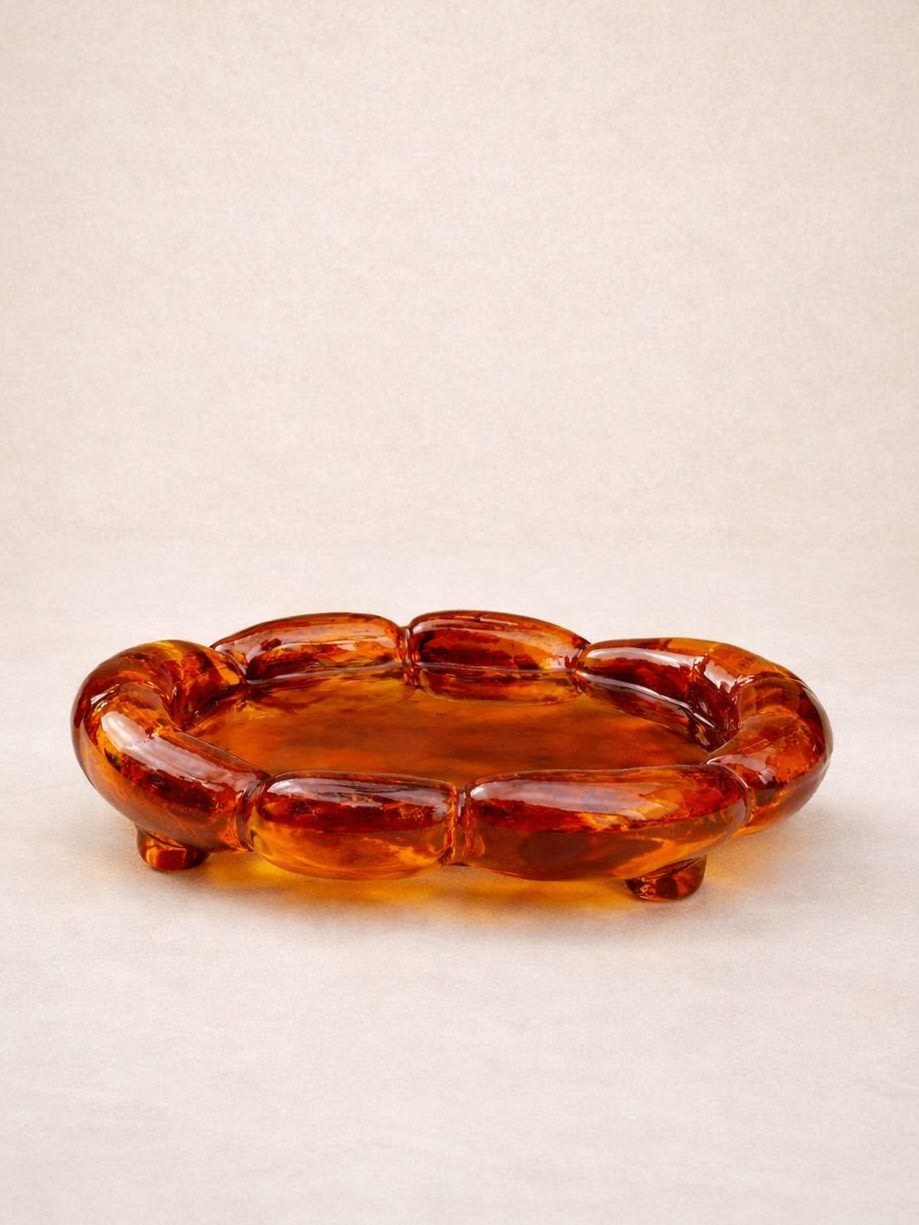 Moll 1.0 Tray — lifestyle setting