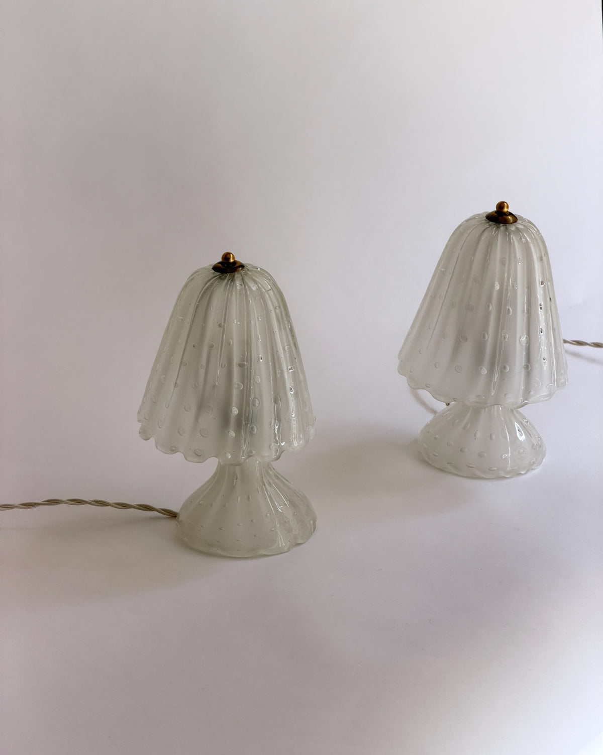 Vintage clear Murano glass table lamp — close-up