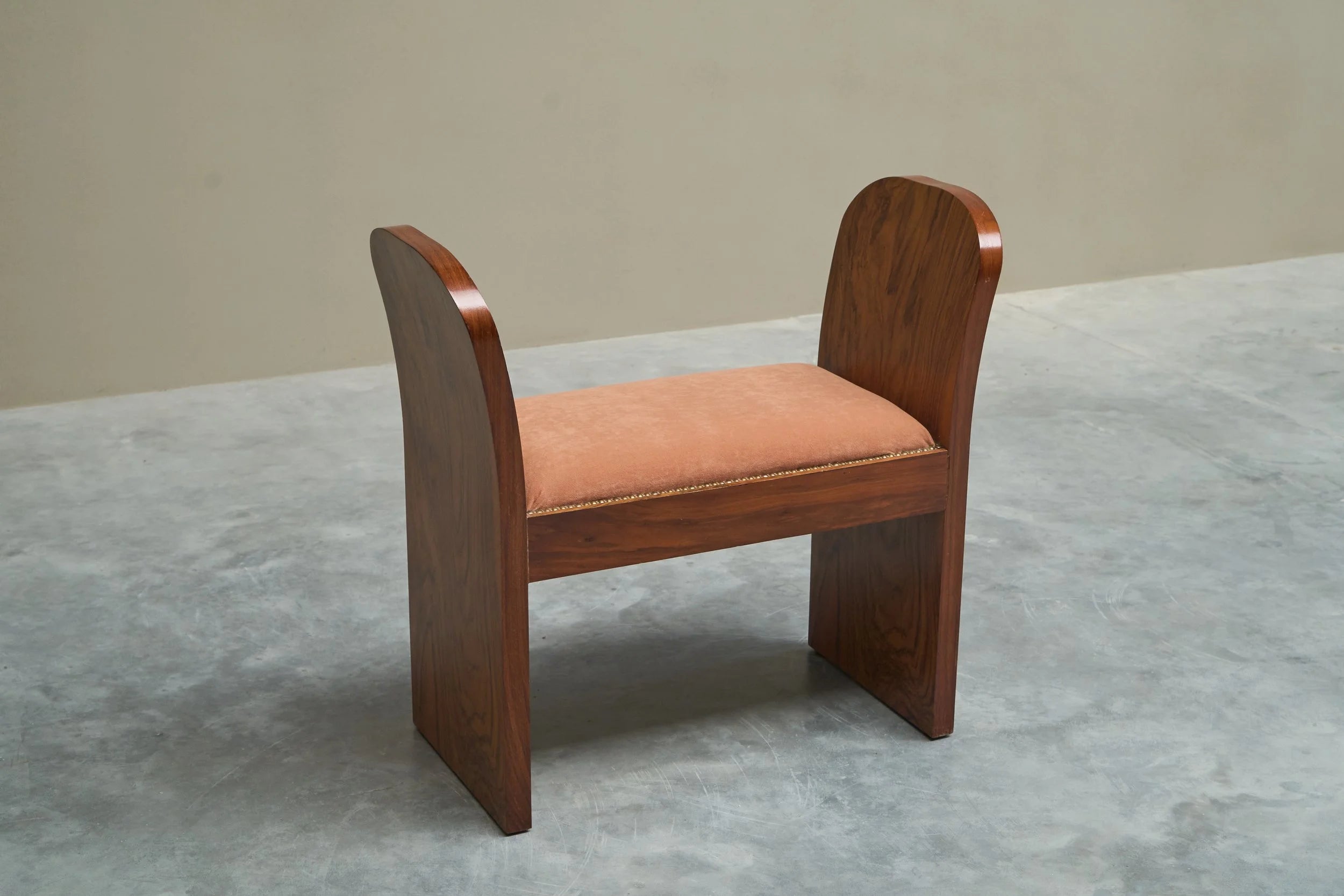 Stunning Art Deco Bench in Burr Burl Walnut and Velvet — detail view