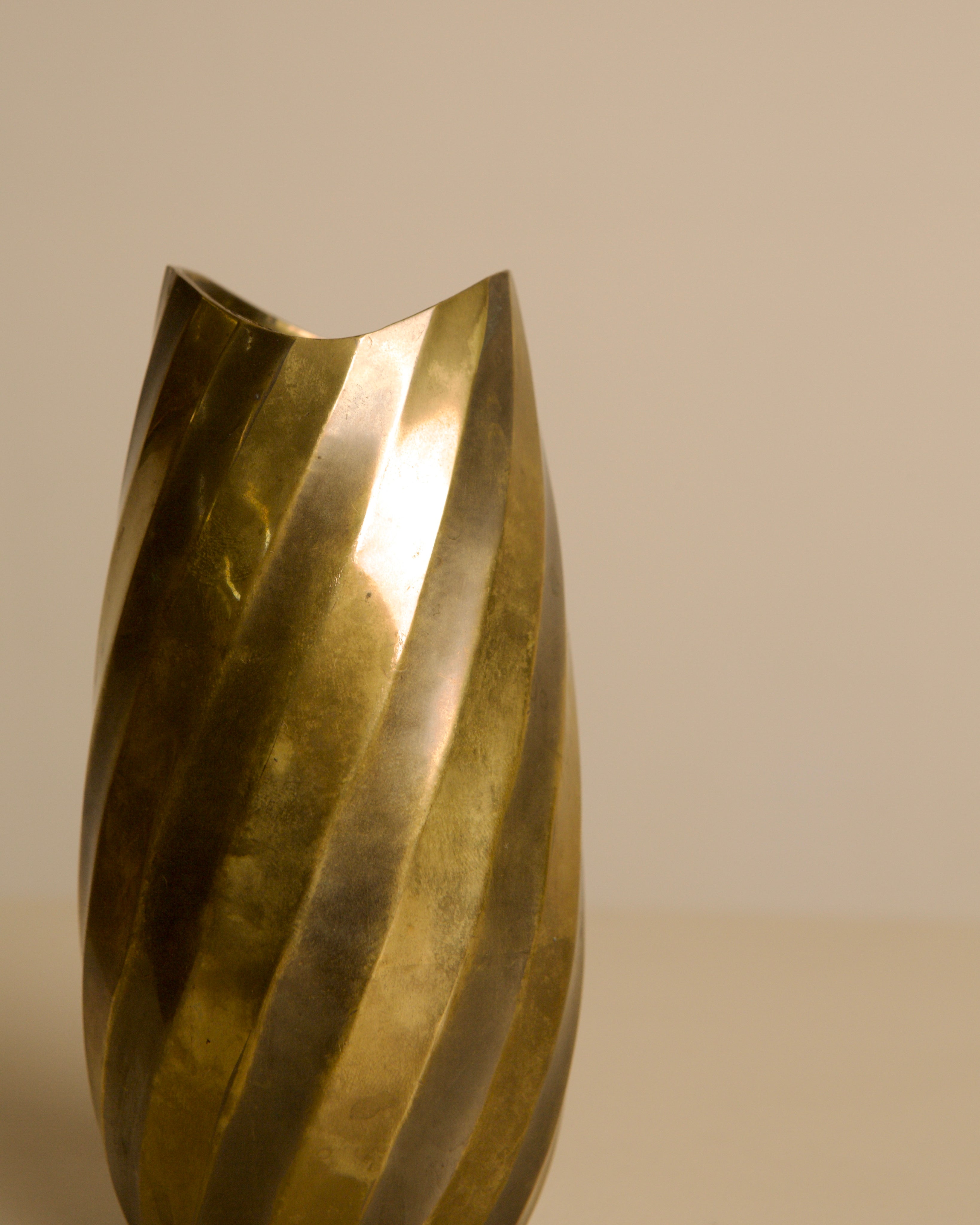Italian gilt and silvered metal "Hollywood Regency" vase, 1970s — side angle