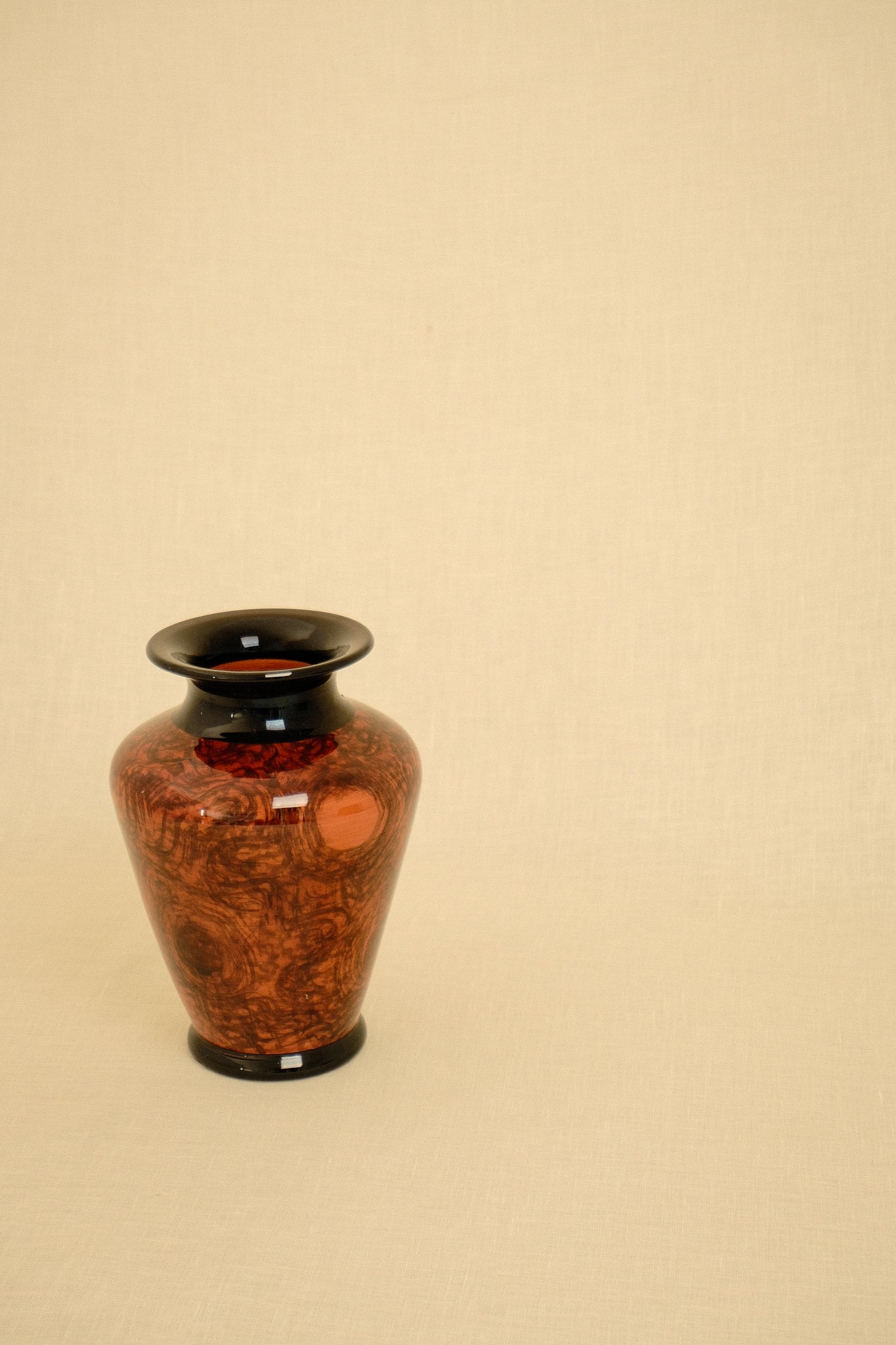 Art Deco Glass Vase with Burl Wood Pattern — detail view