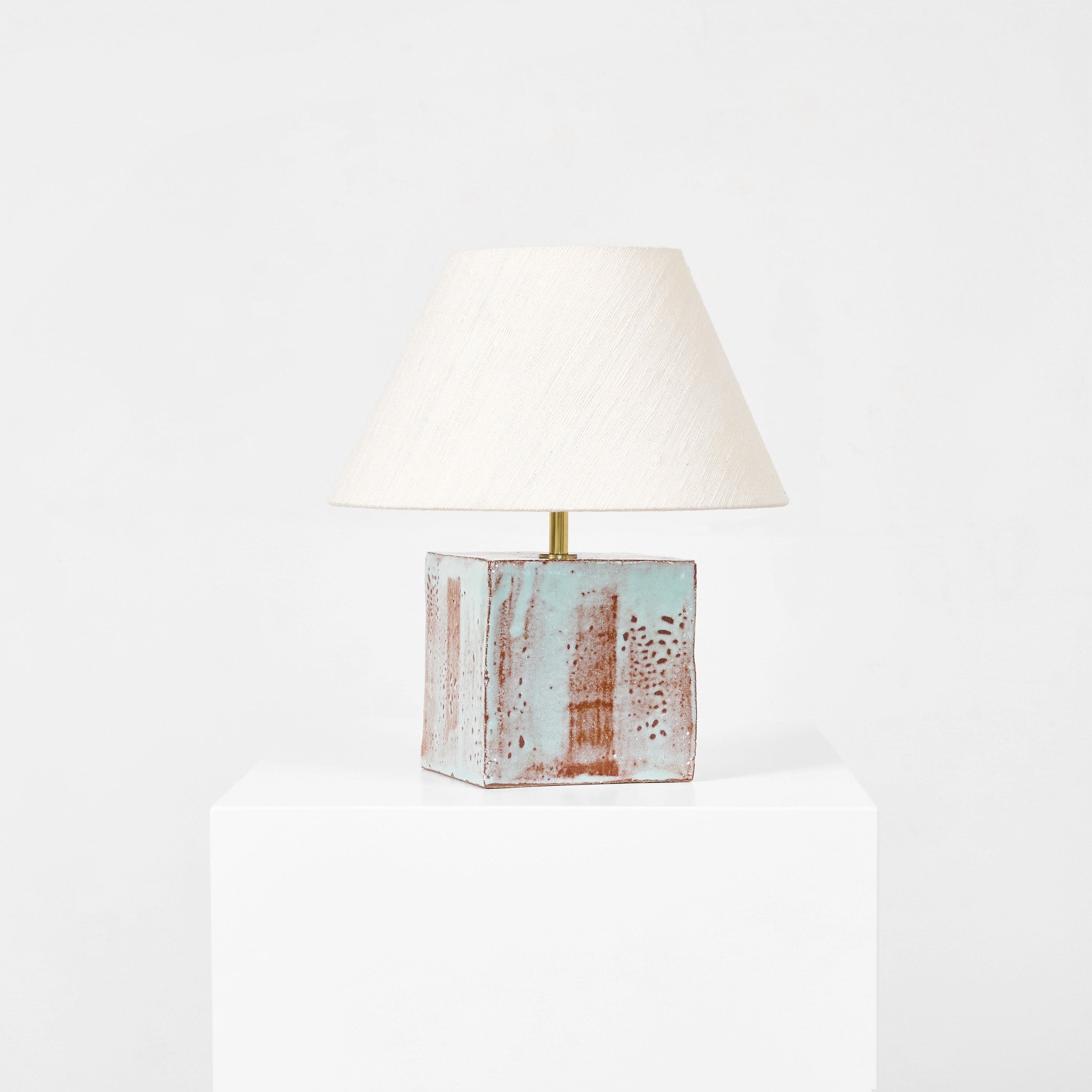 Arouca Table Light — back view showing textured ceramic base