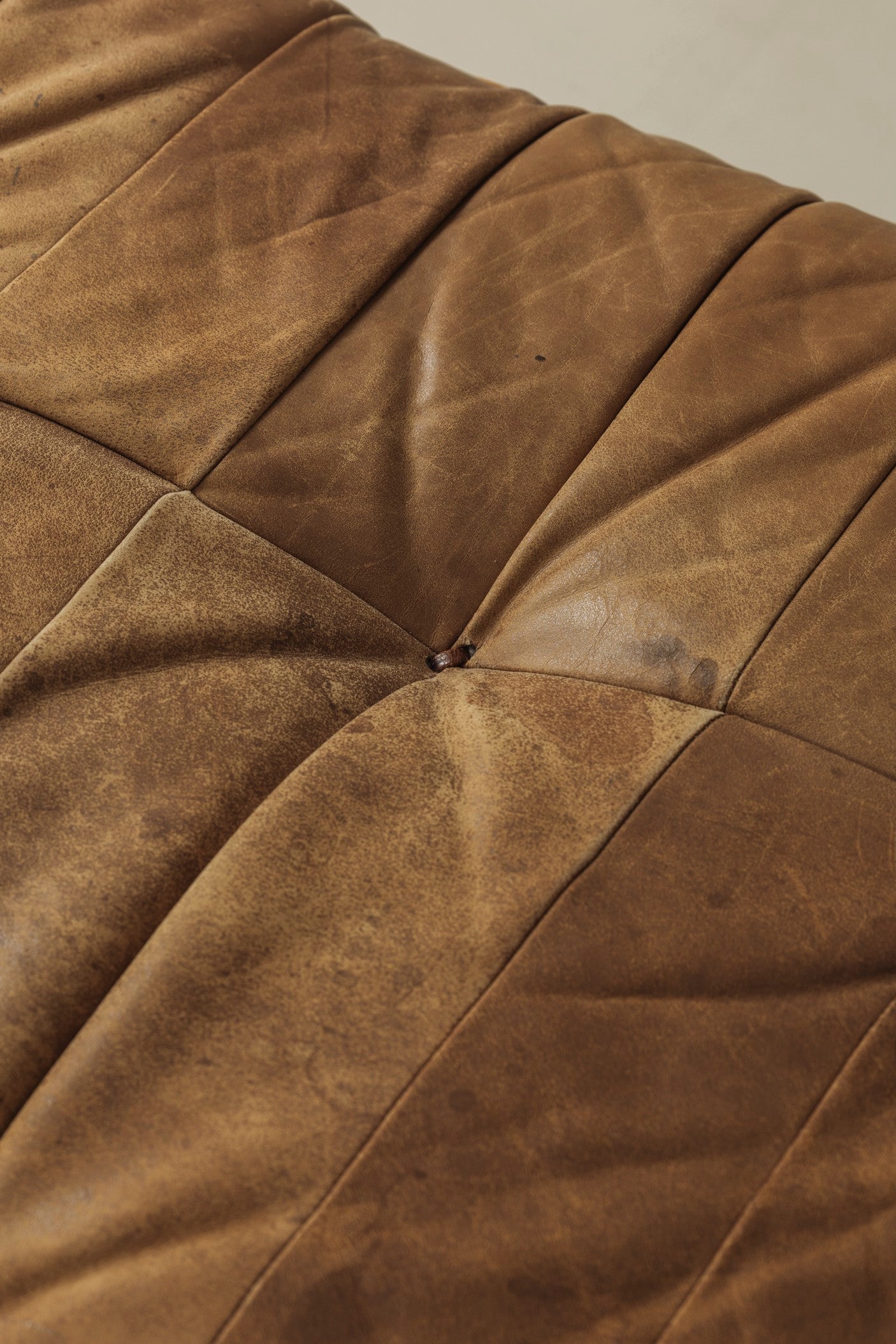 DS-80 Daybed De Sede — Cognac Patchwork Leather, Switzerland 1970s — additional view