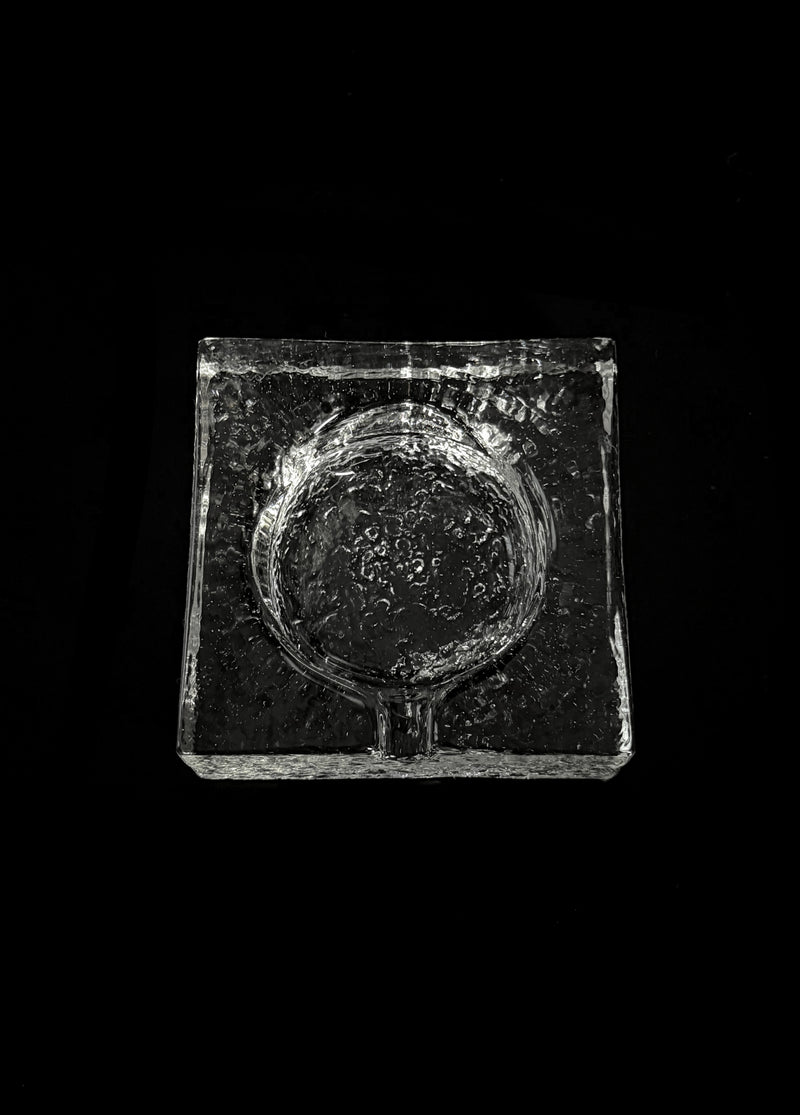 Glass ashtray — detail view