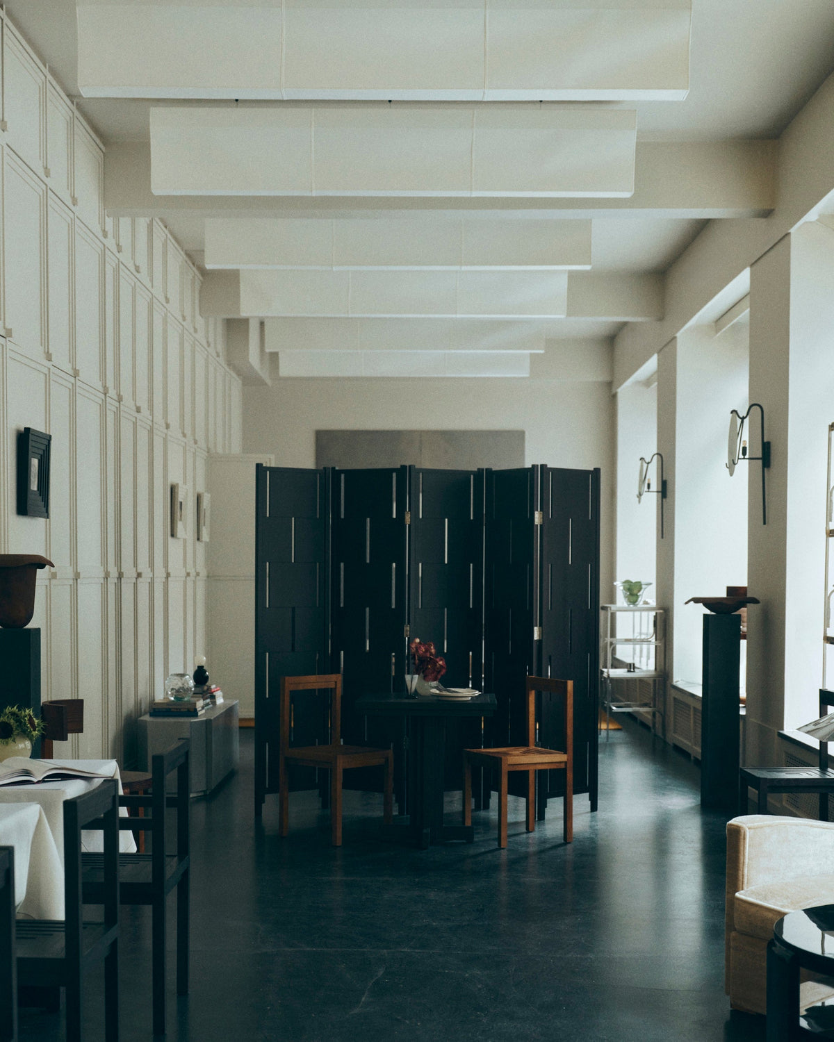 PRIVEY ROOM DIVIDER 5 PANELS — detail view