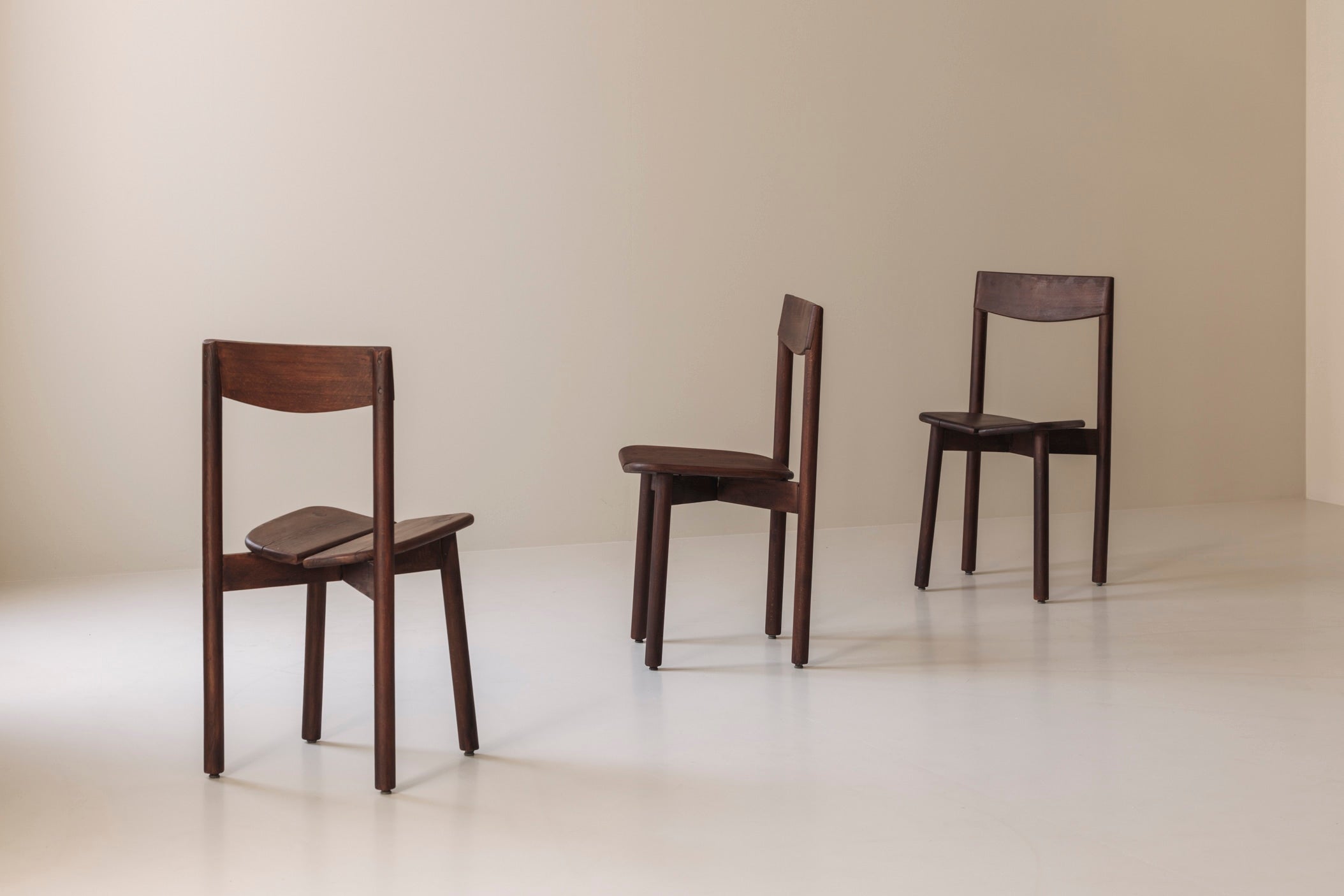 A rare and highly sculptural set dining chairs by Pierre Gautier-Delaye, France 1960s — alternate view
