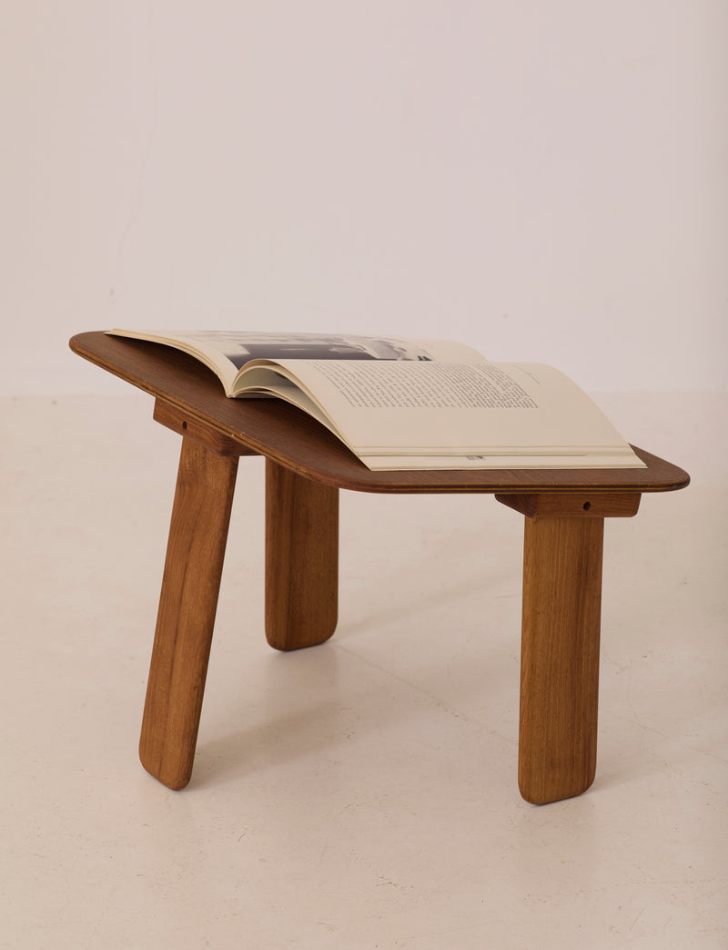 Small dismountable wooden meditation table by Alain Gaubert | The Oblist — handcrafted wood, vintage design