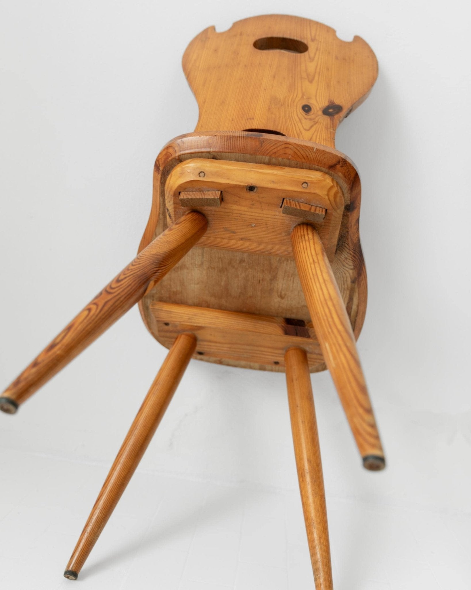 ヴィンテージ ソリッド　ボーバックチェアフレンチカントリー Vintage 1960s Wooden Farmhouse Chairs by Bottega Jacobs