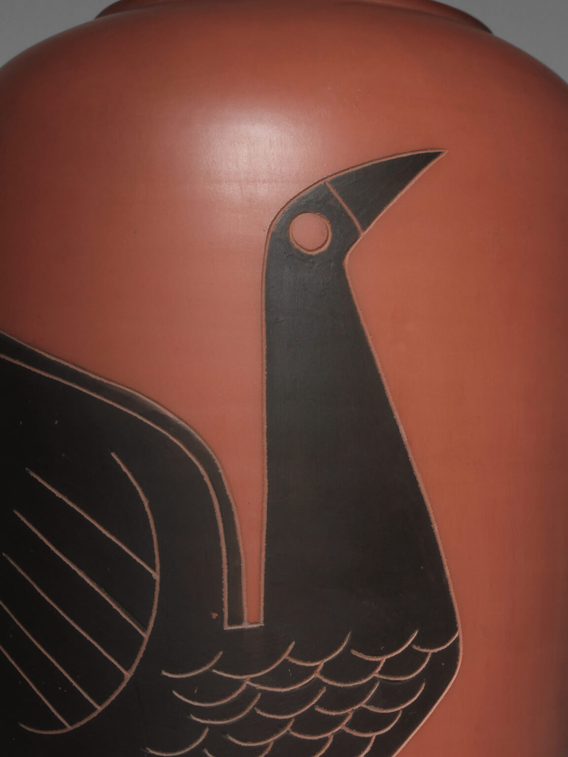 Joep Thissen Large Sgraffito Terracotta Ceramic Vase For Loré — detail view
