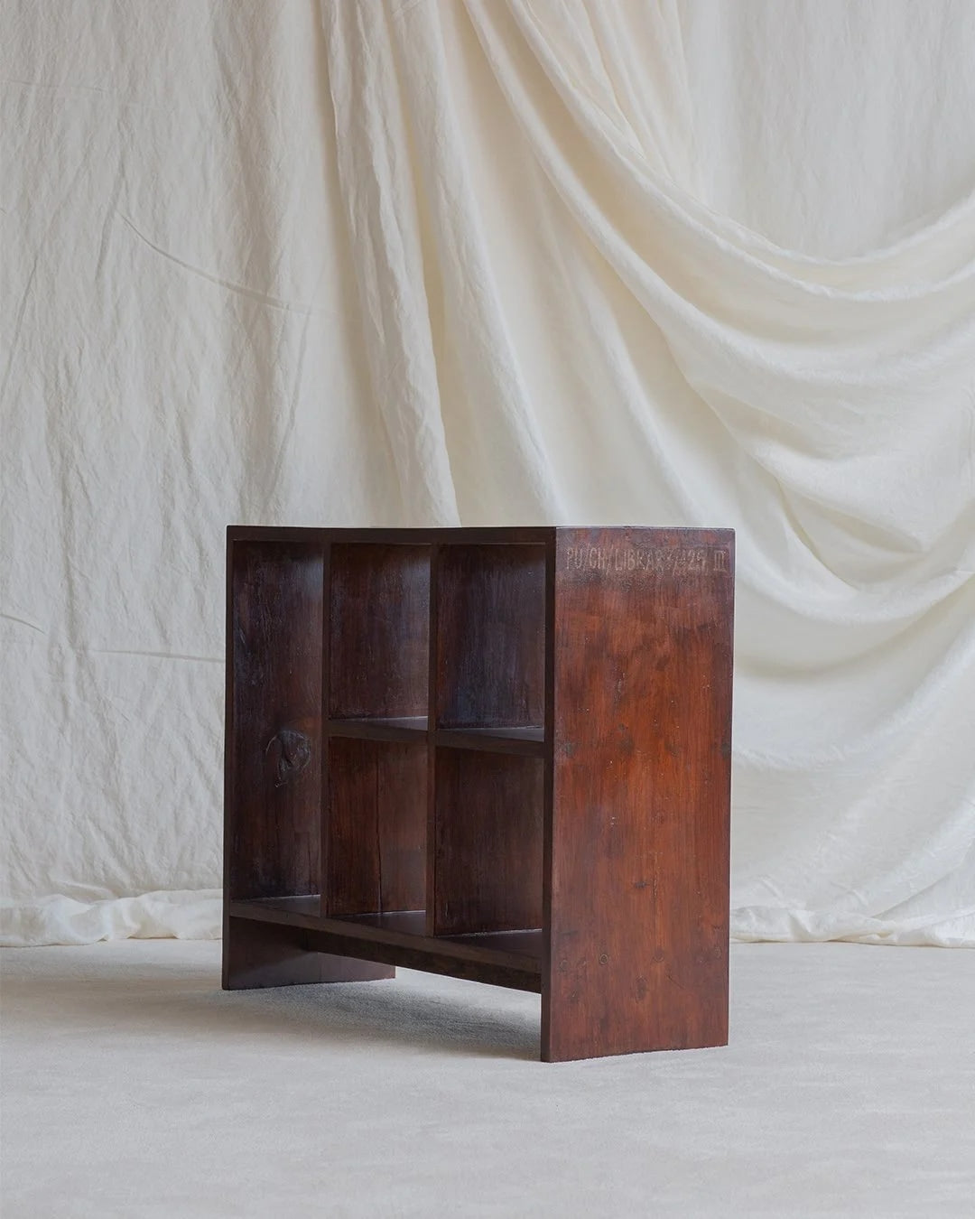 Pierre Jeanneret - Authentic PJ-R-27-B